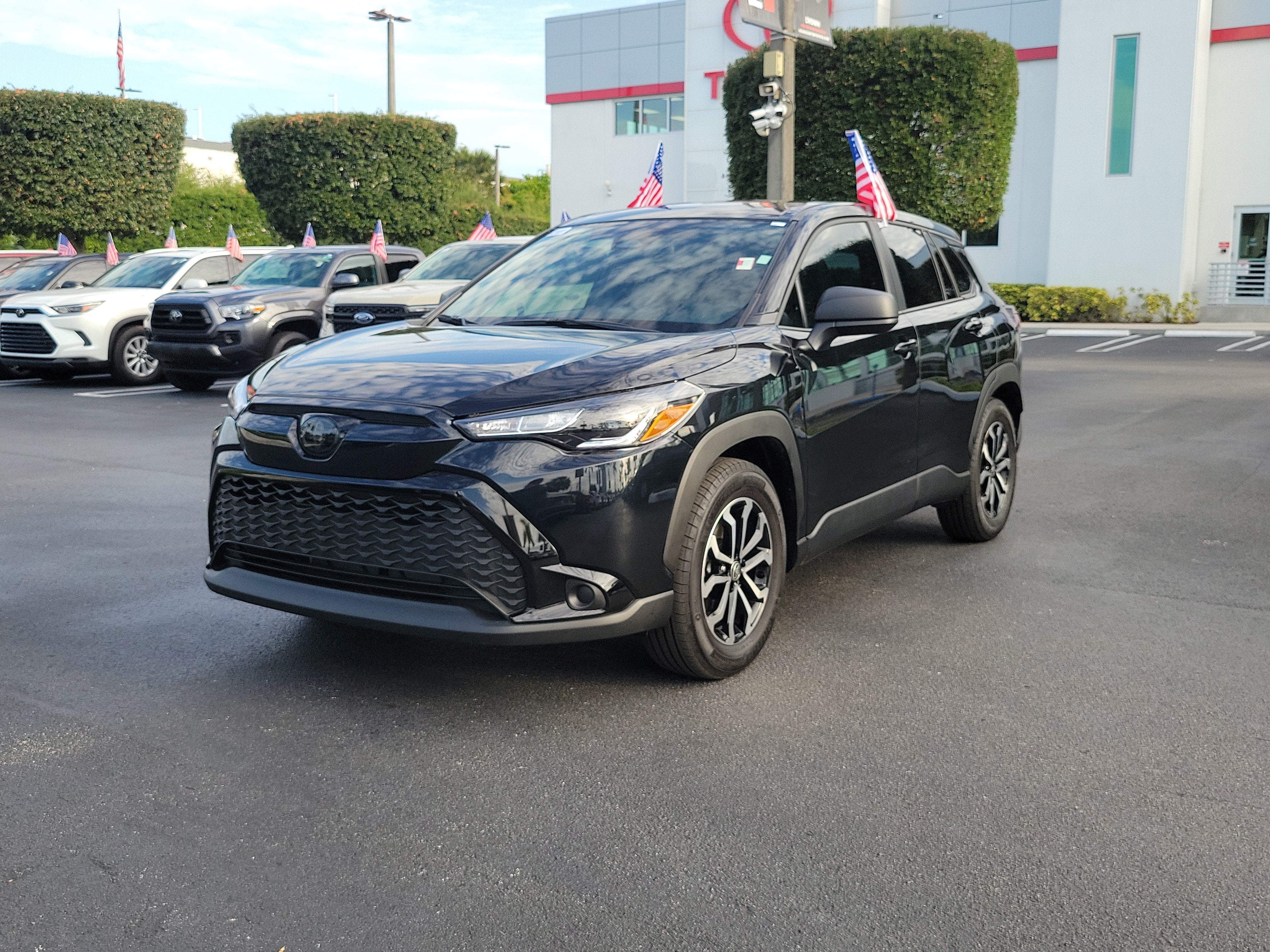2025 Toyota Corolla Cross Hybrid XSE