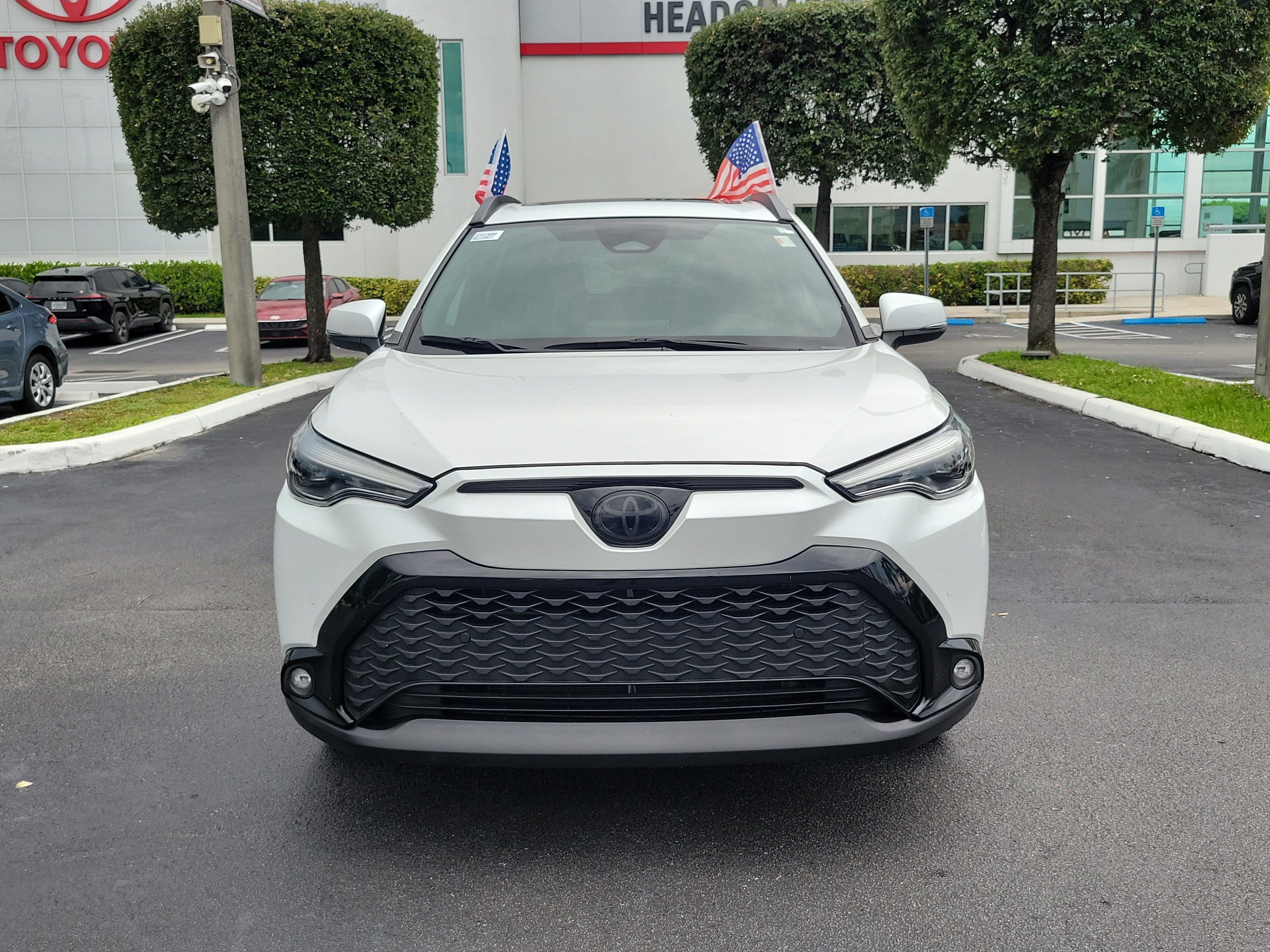 2024 Toyota Corolla Cross Hybrid XSE