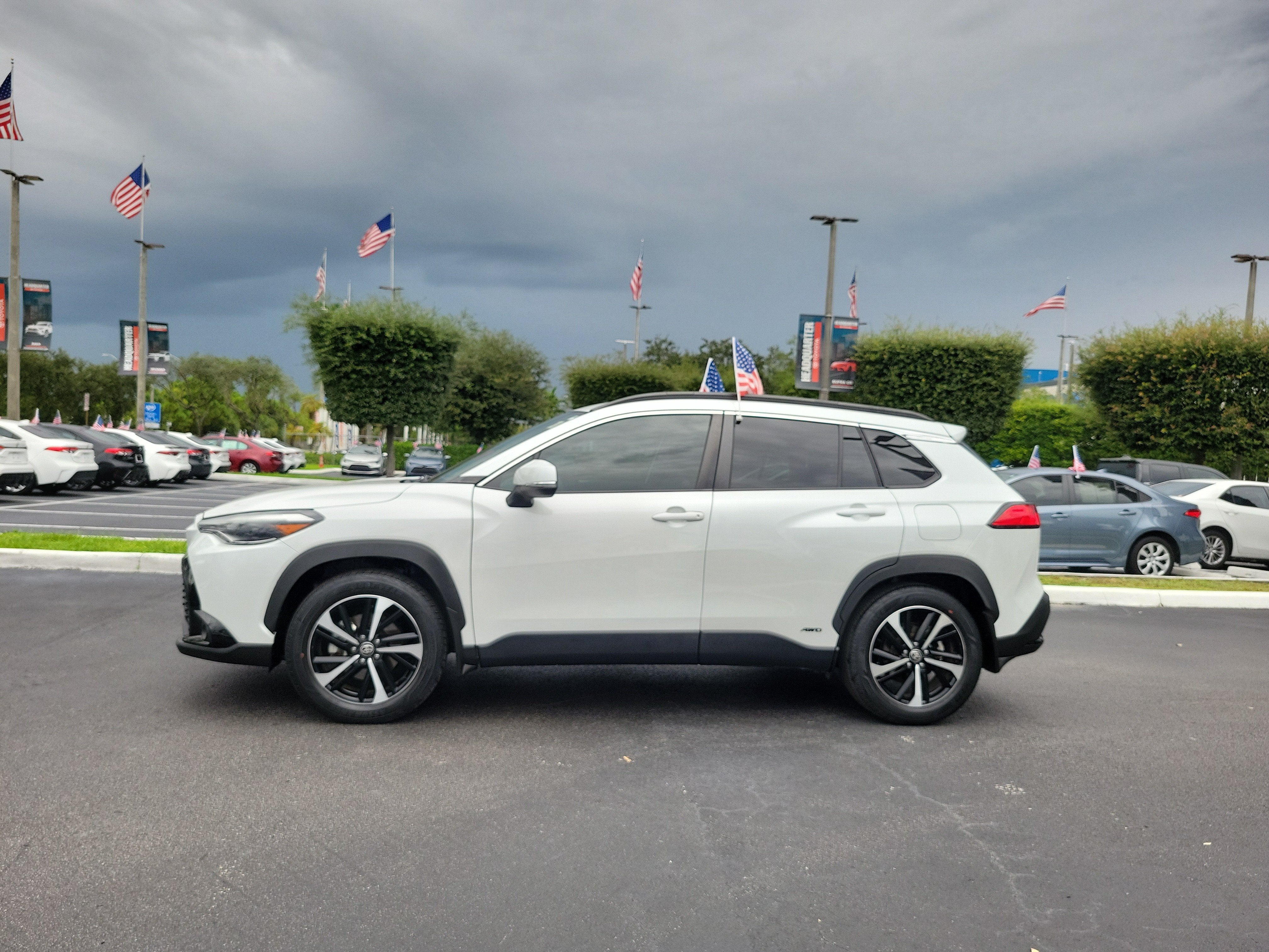 2024 Toyota Corolla Cross Hybrid XSE