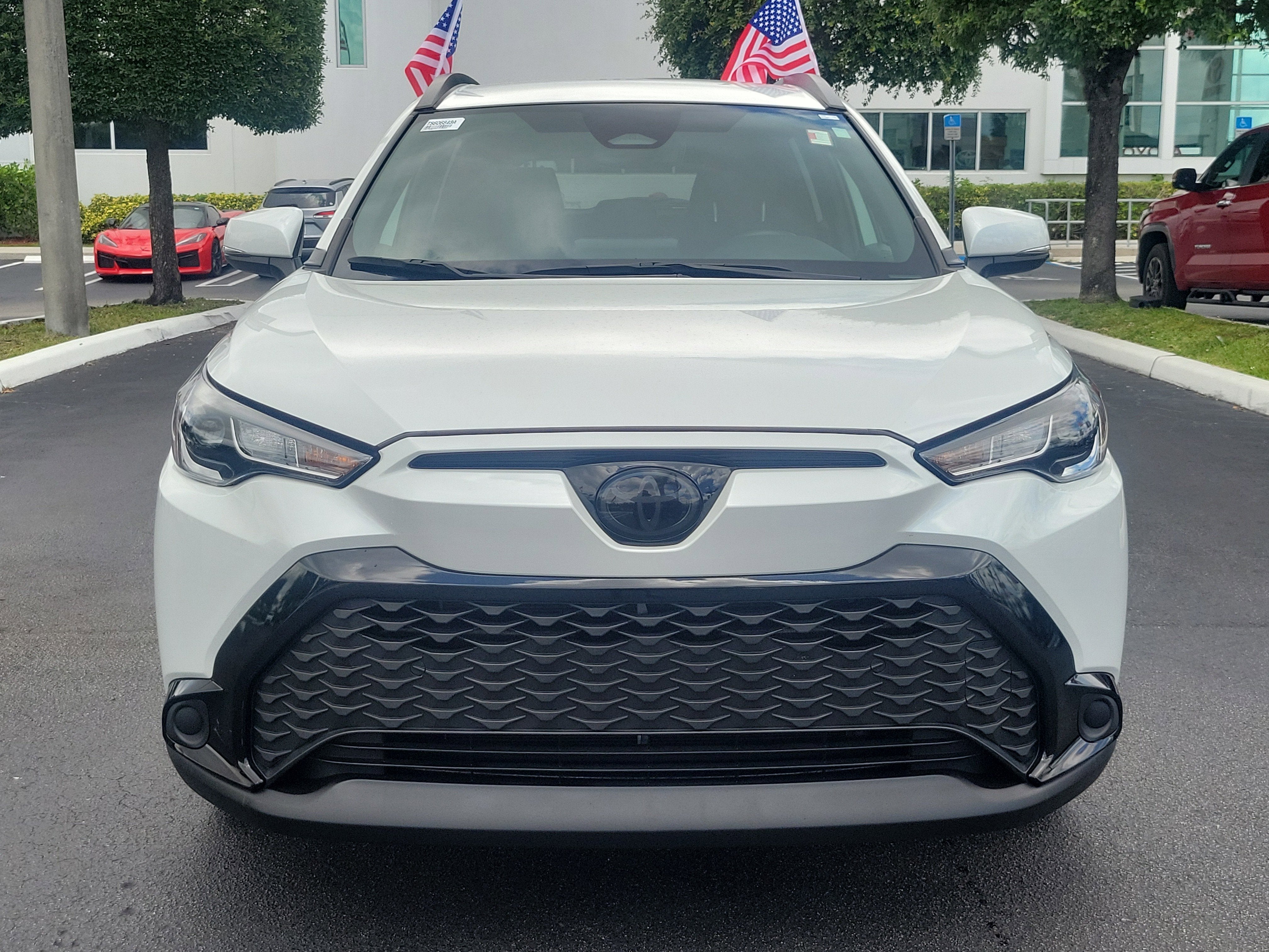 2024 Toyota Corolla Cross Hybrid SE