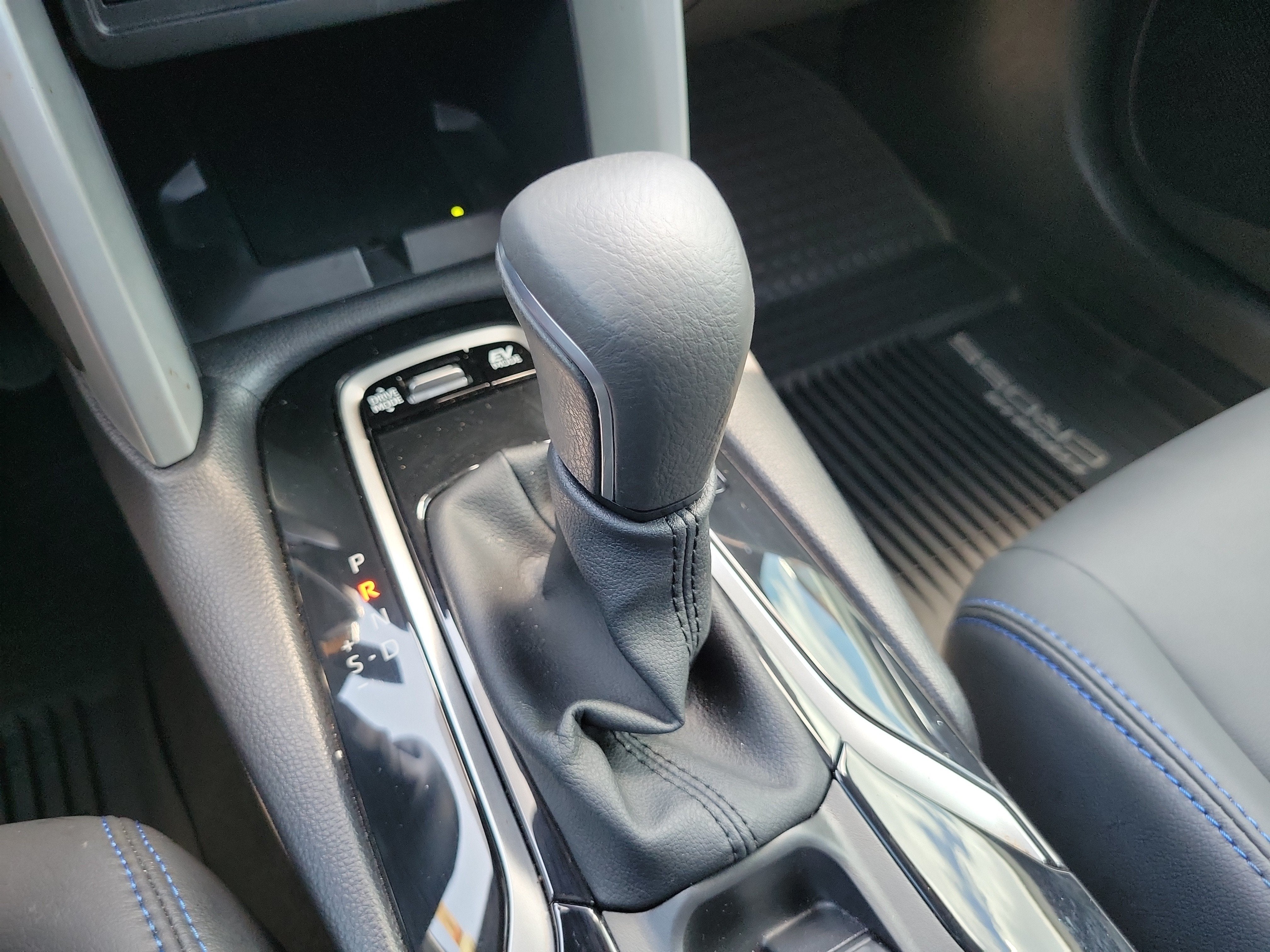 2025 Toyota Corolla Cross Hybrid S