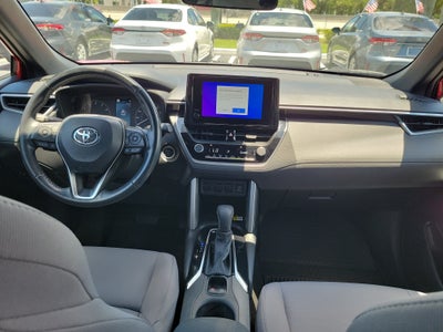 2023 Toyota Corolla Cross Hybrid SE