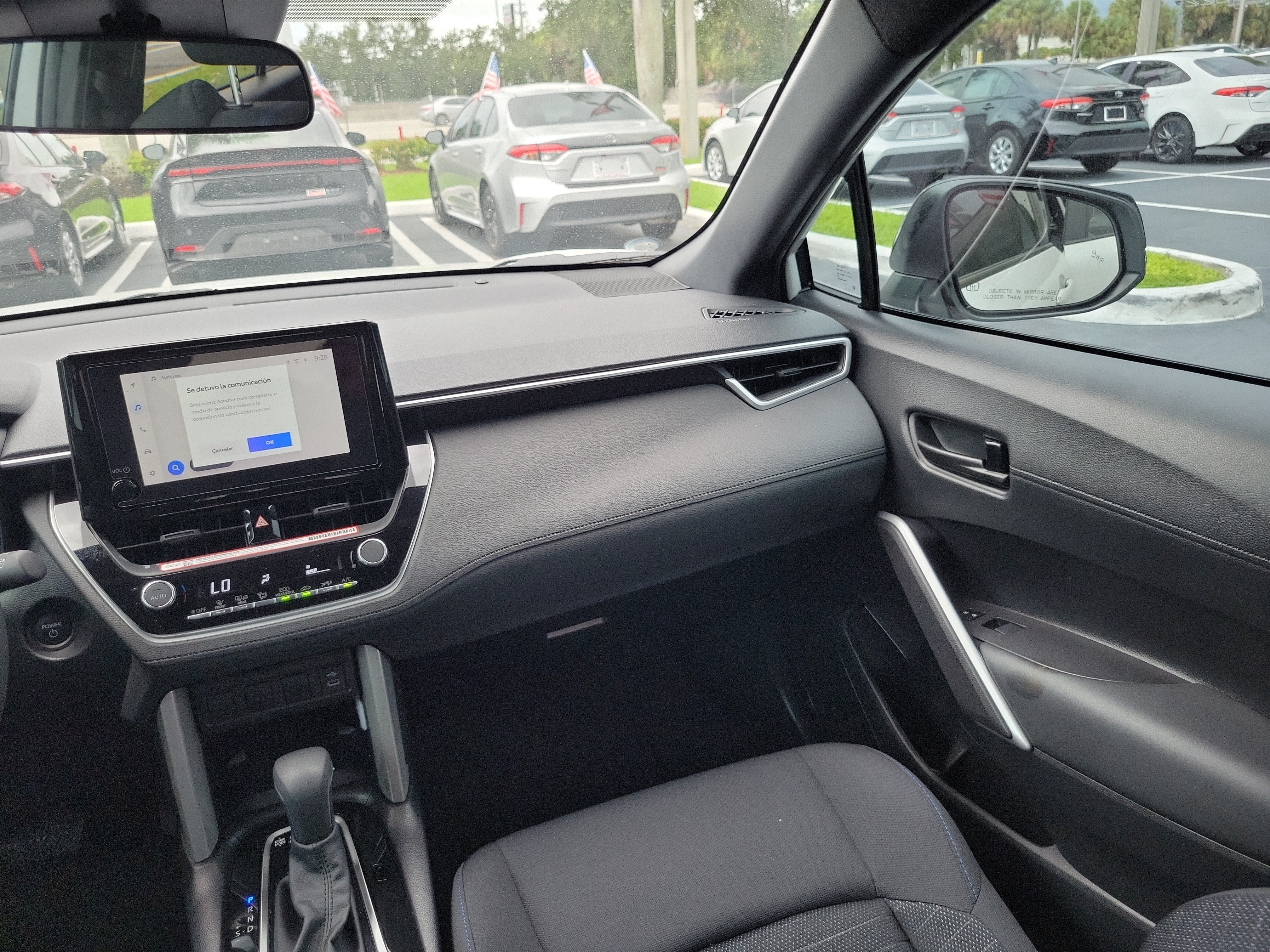 2025 Toyota Corolla Cross Hybrid SE