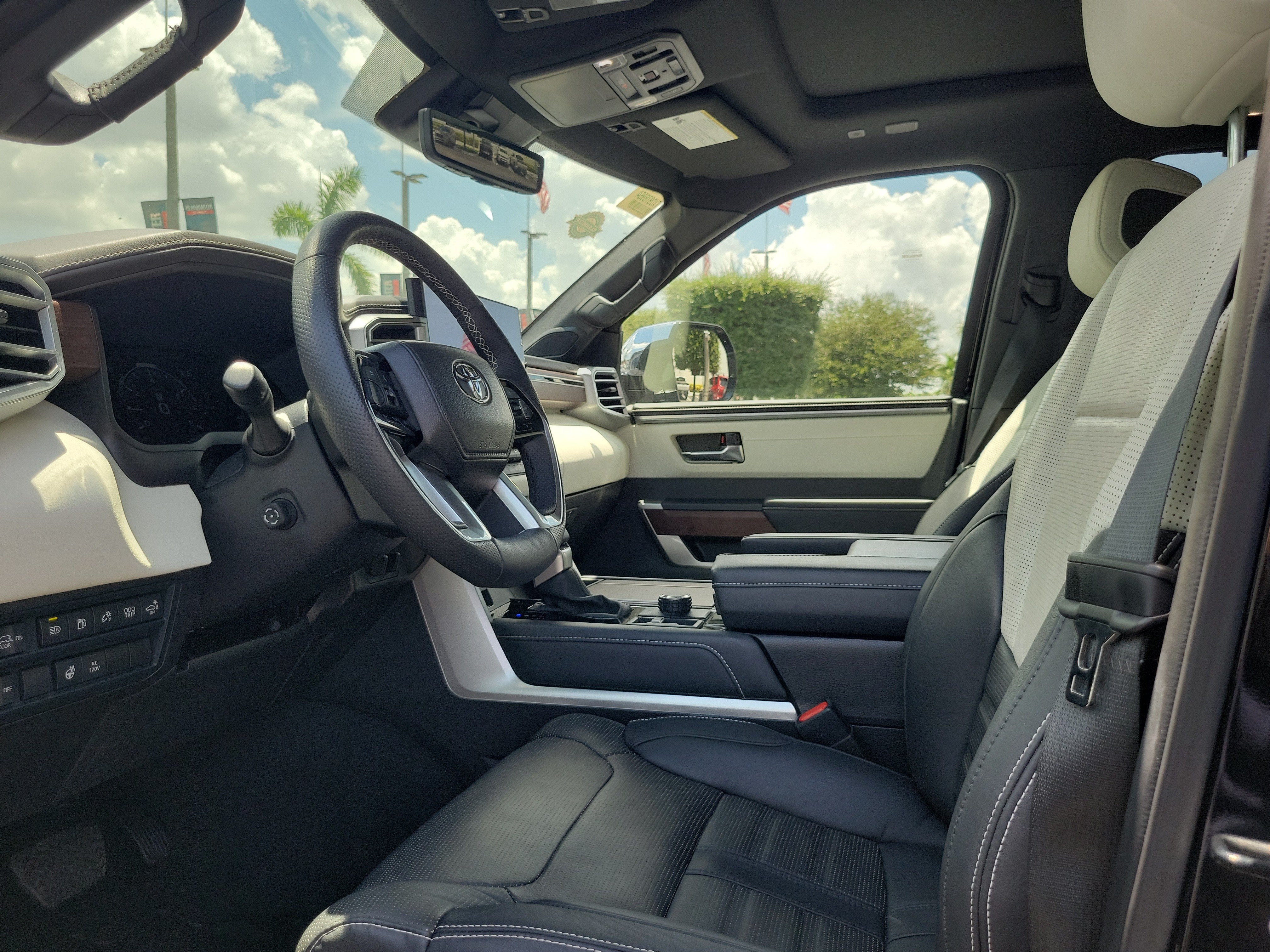 2025 Toyota Sequoia Capstone