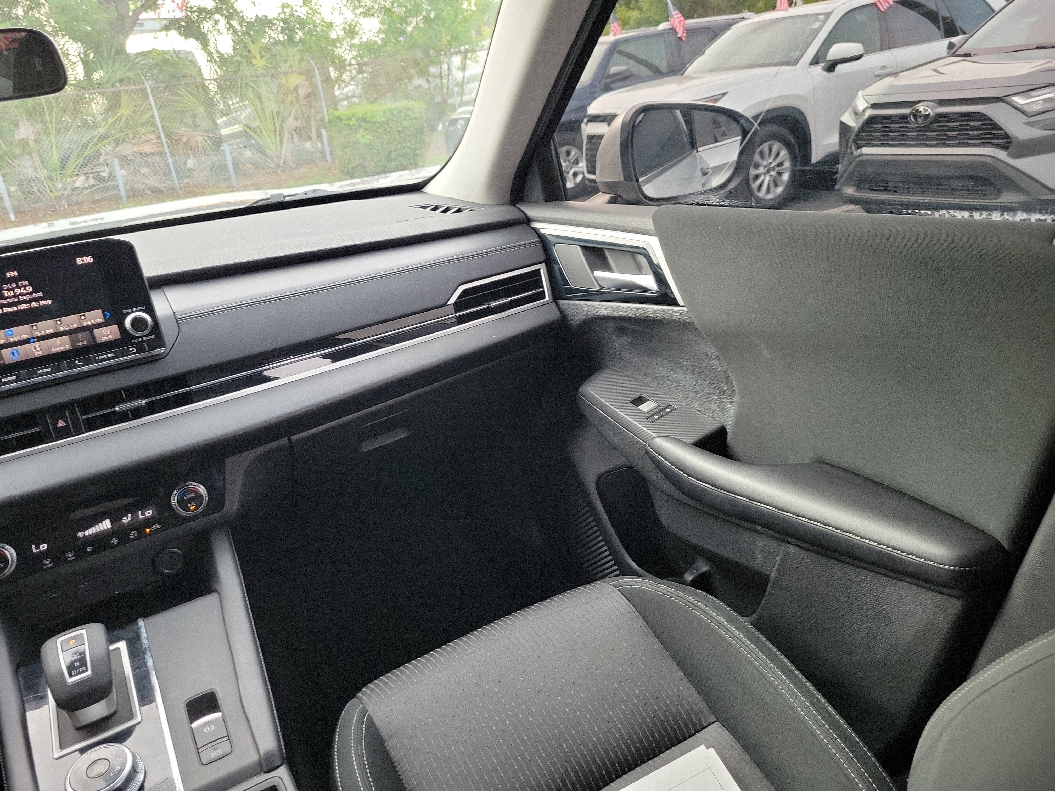 2022 Mitsubishi Outlander ES