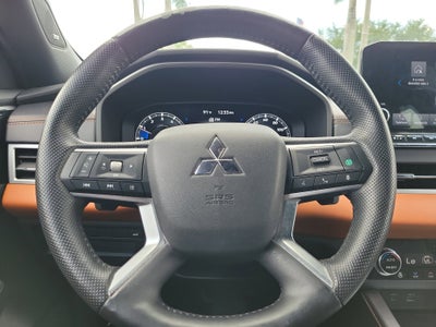 2022 Mitsubishi Outlander SEL