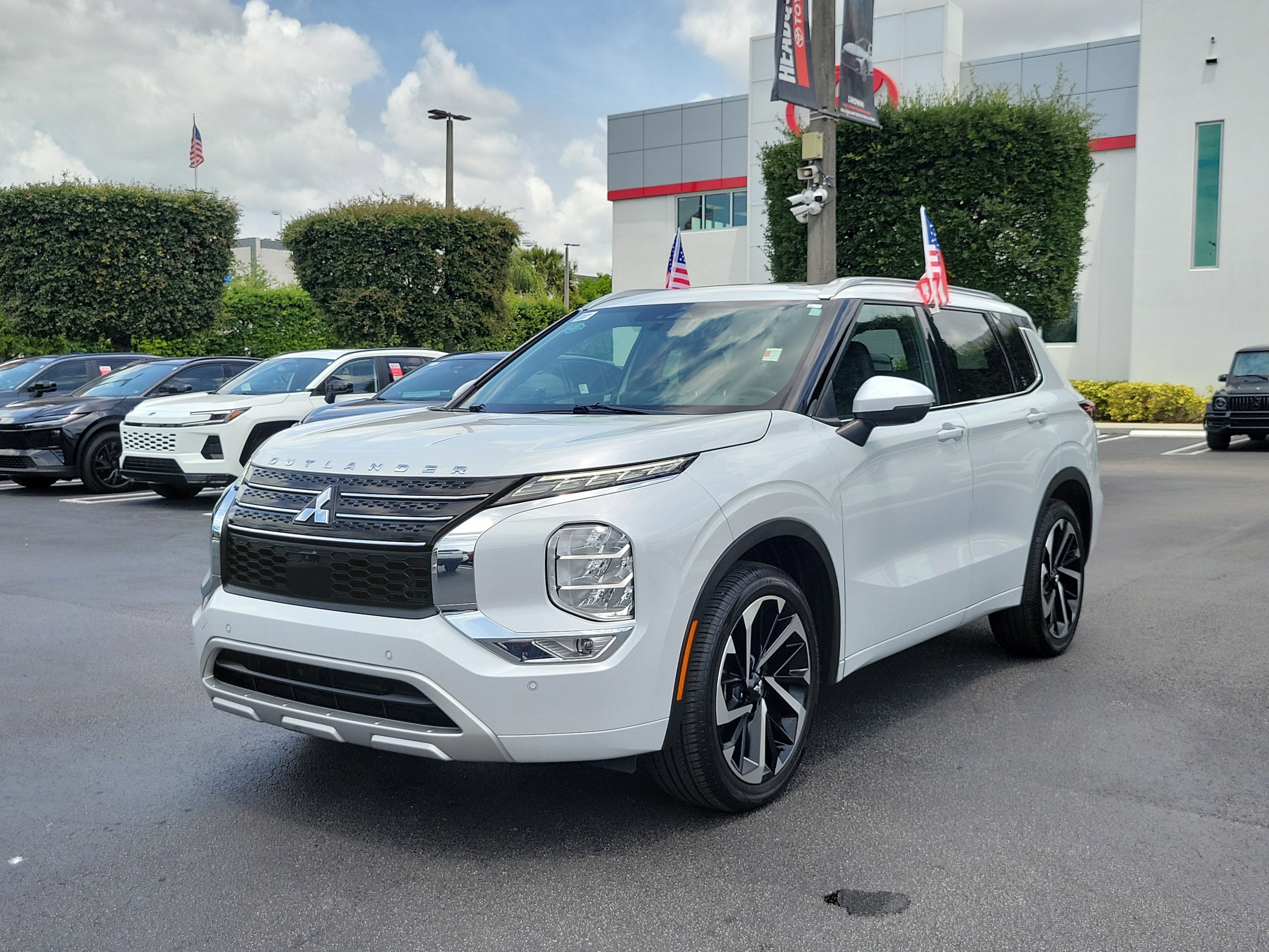 2022 Mitsubishi Outlander SEL
