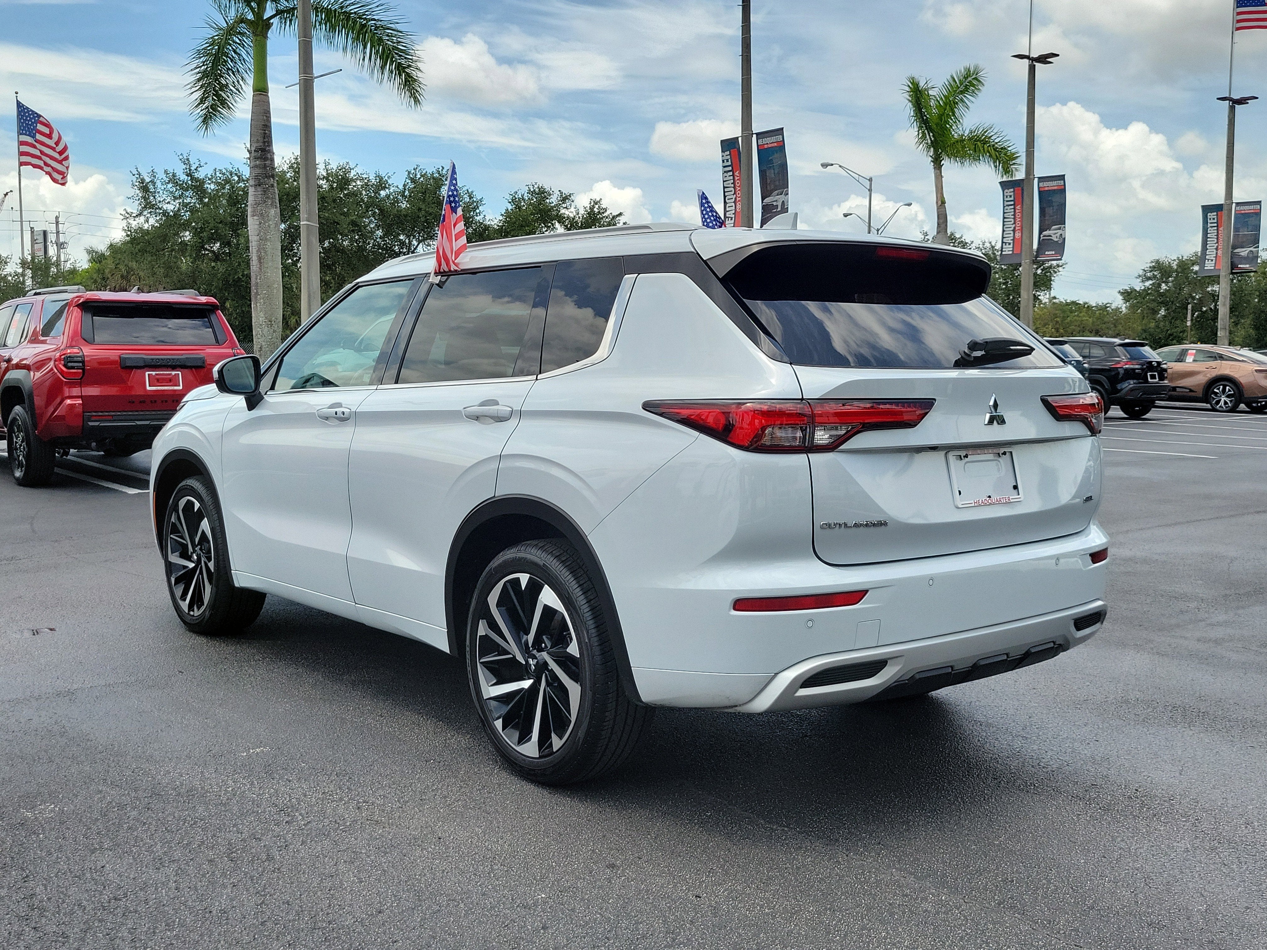 2022 Mitsubishi Outlander SEL