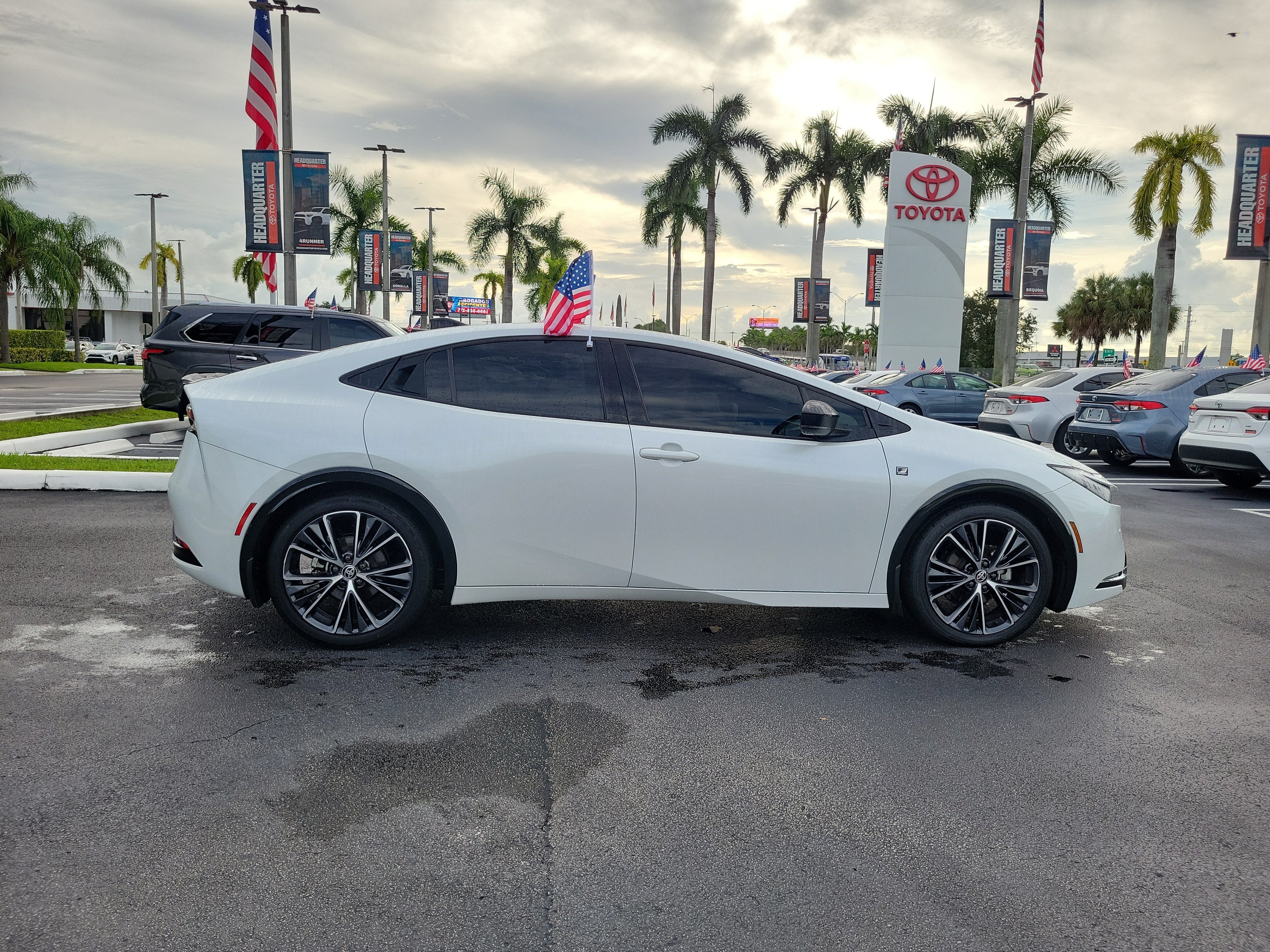 2024 Toyota Prius XLE