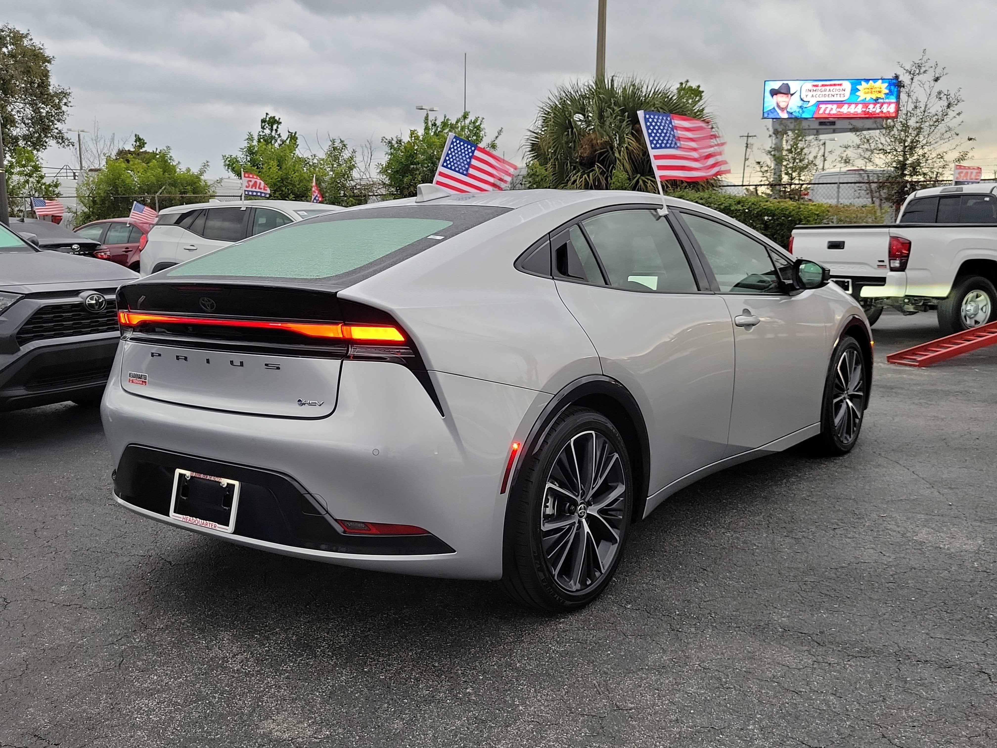 2025 Toyota Prius XLE