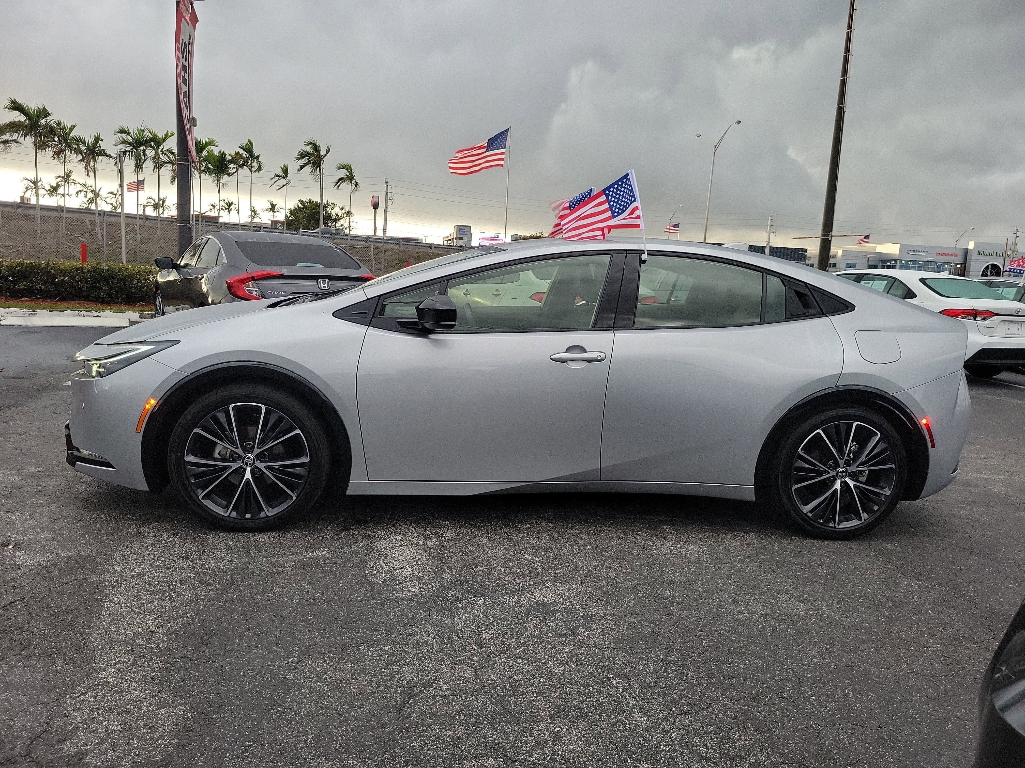 2025 Toyota Prius XLE