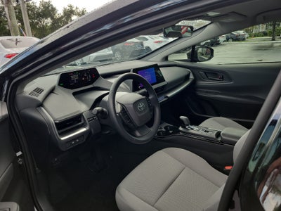 2025 Toyota Prius LE
