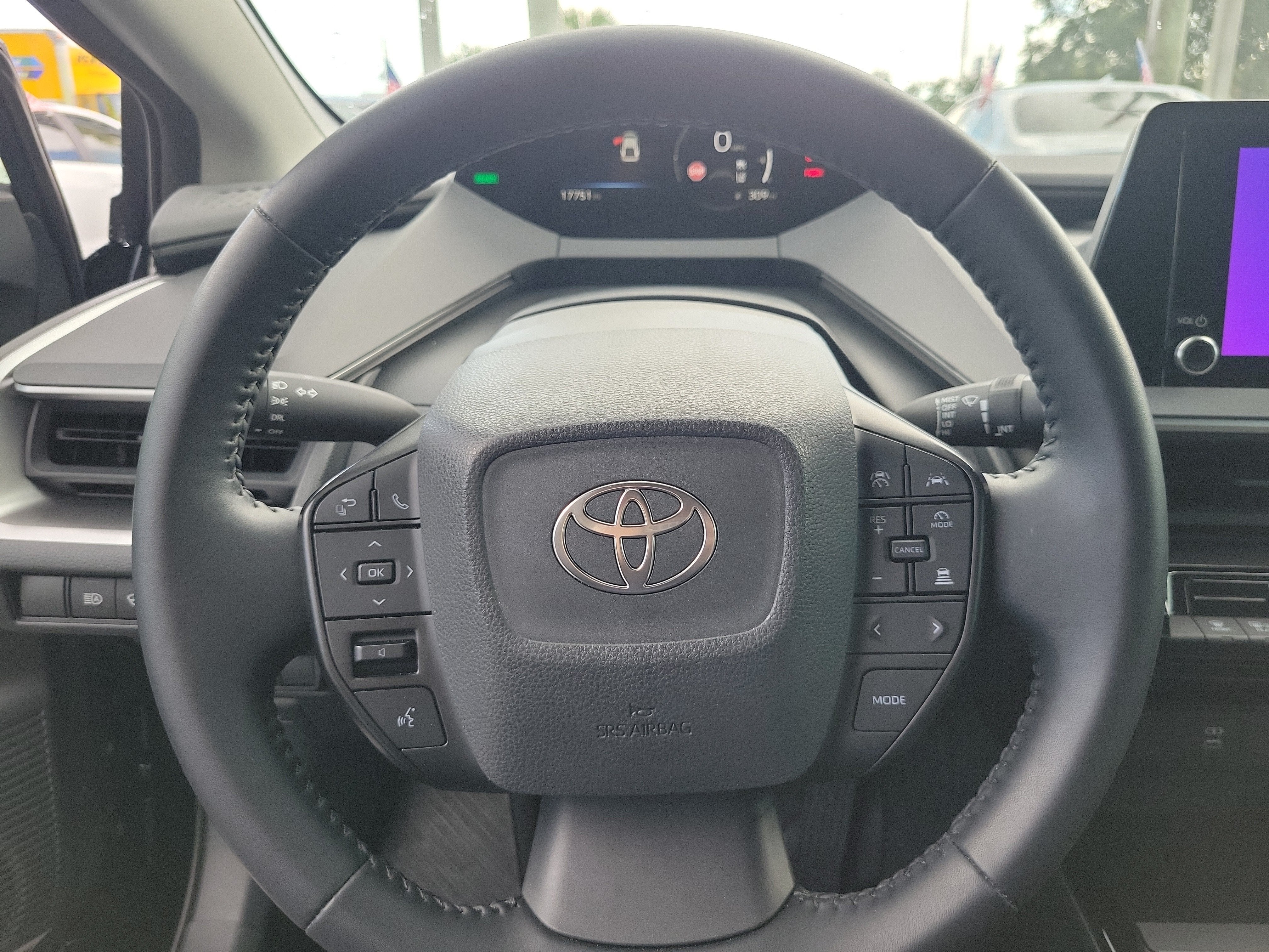 2025 Toyota Prius LE