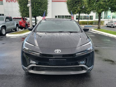 2025 Toyota Prius LE