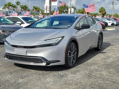 2025 Toyota Prius LE