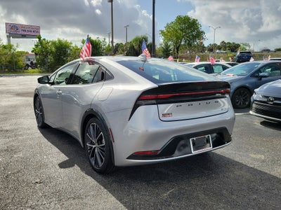 2025 Toyota Prius LE