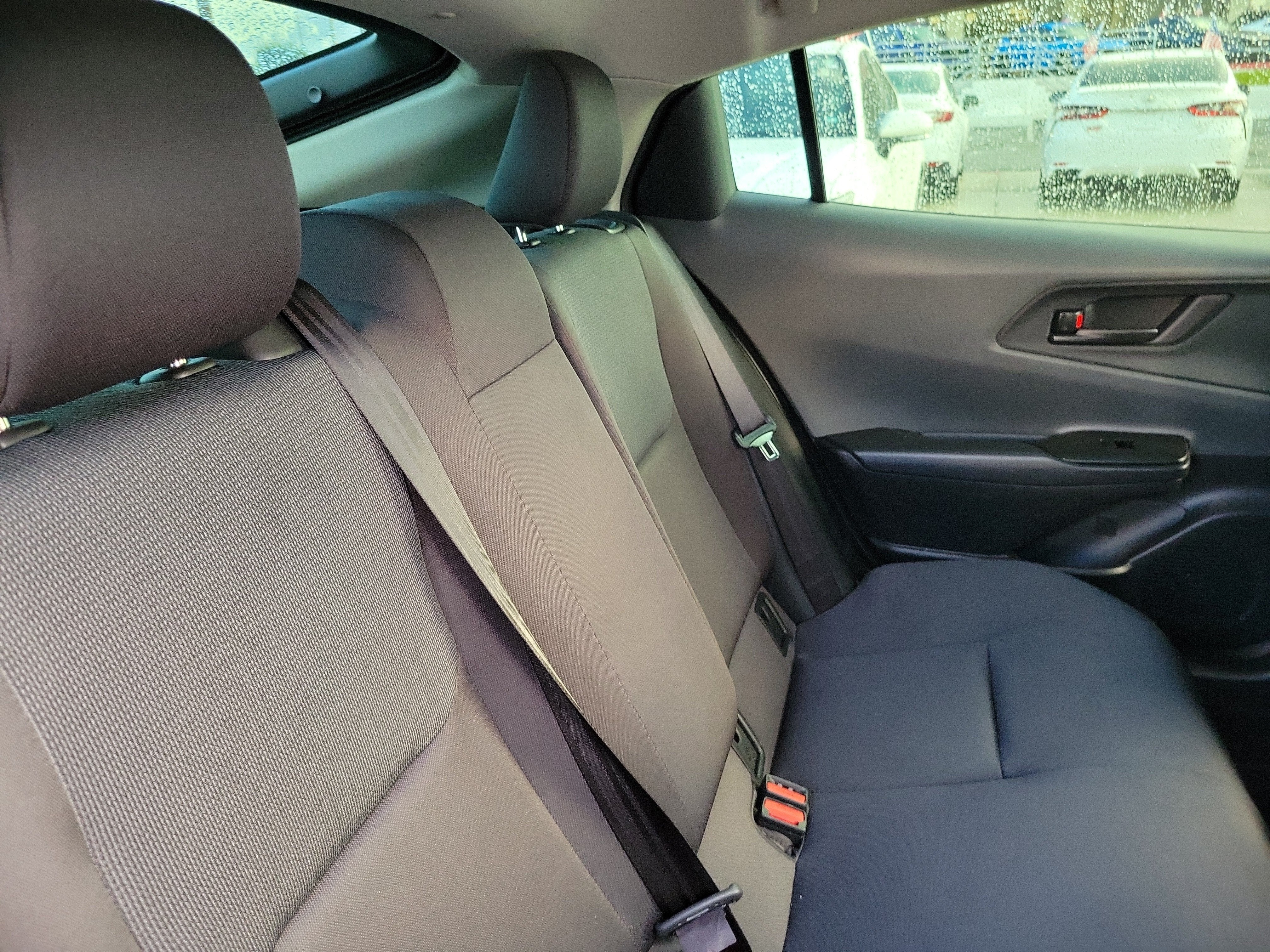 2025 Toyota Prius LE
