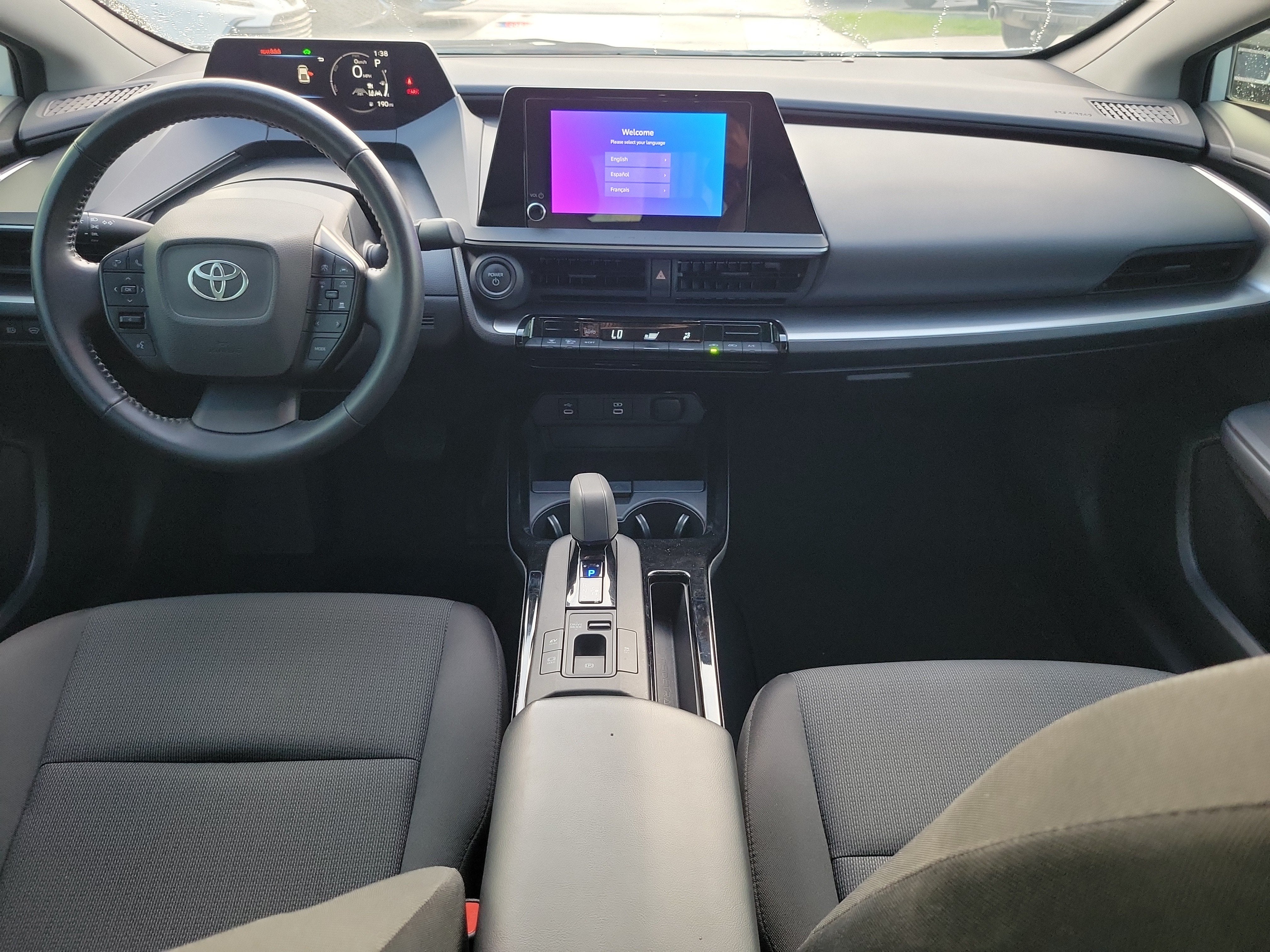 2025 Toyota Prius LE