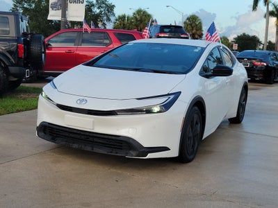 2025 Toyota Prius LE