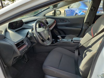 2024 Toyota Prius Prime SE
