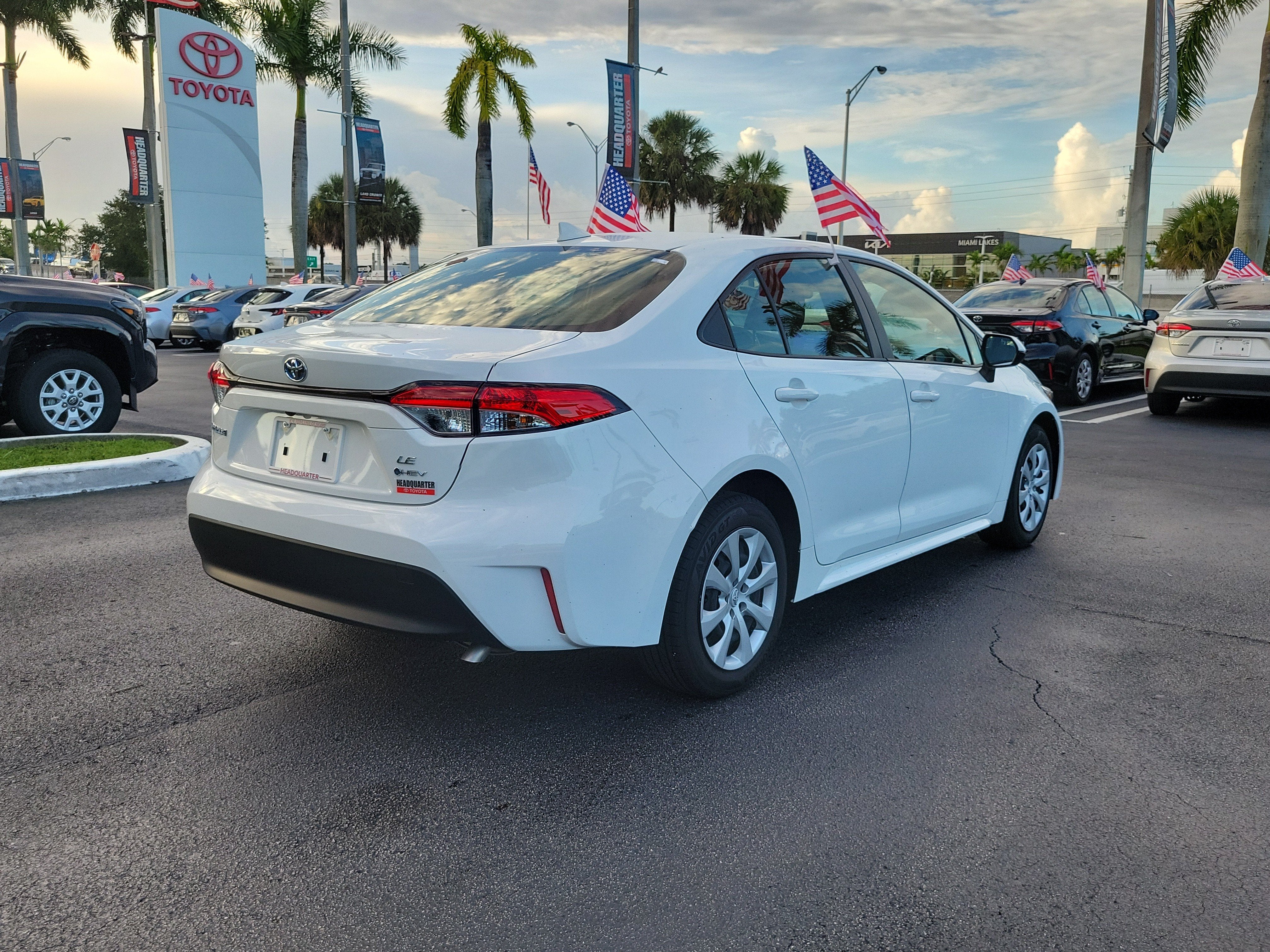 2025 Toyota Corolla Hybrid LE