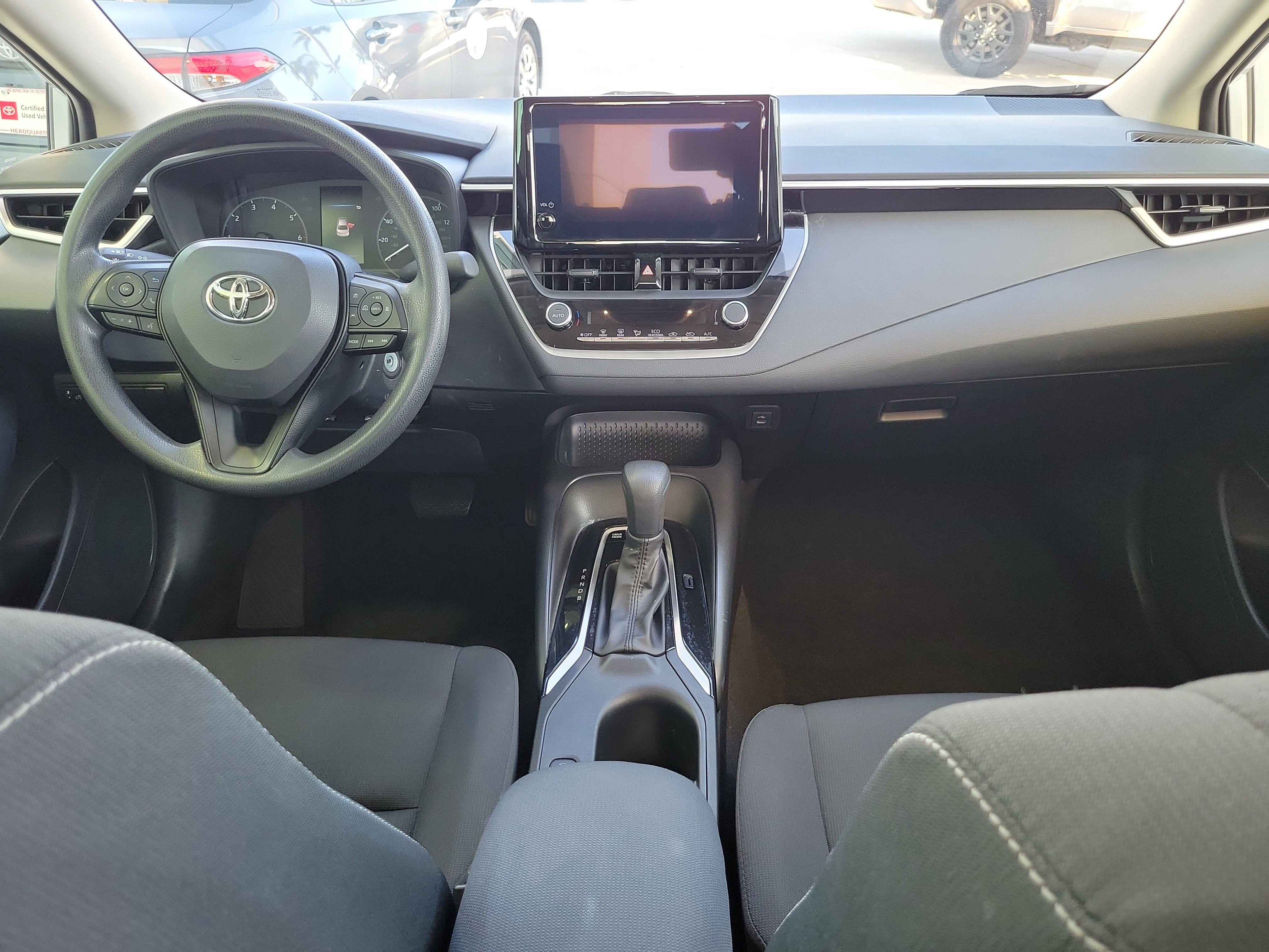 2025 Toyota Corolla Hybrid LE