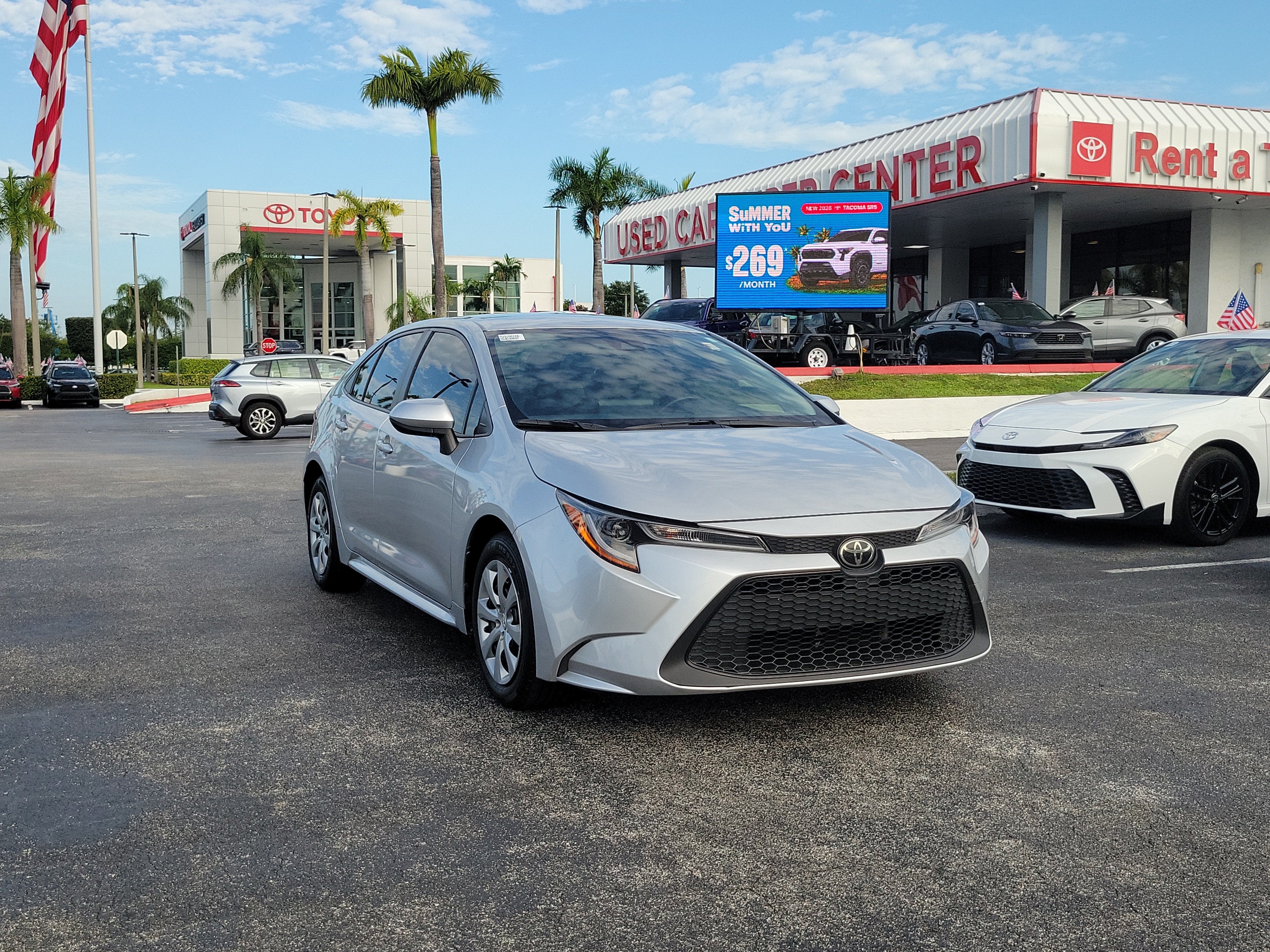 2022 Toyota Corolla LE