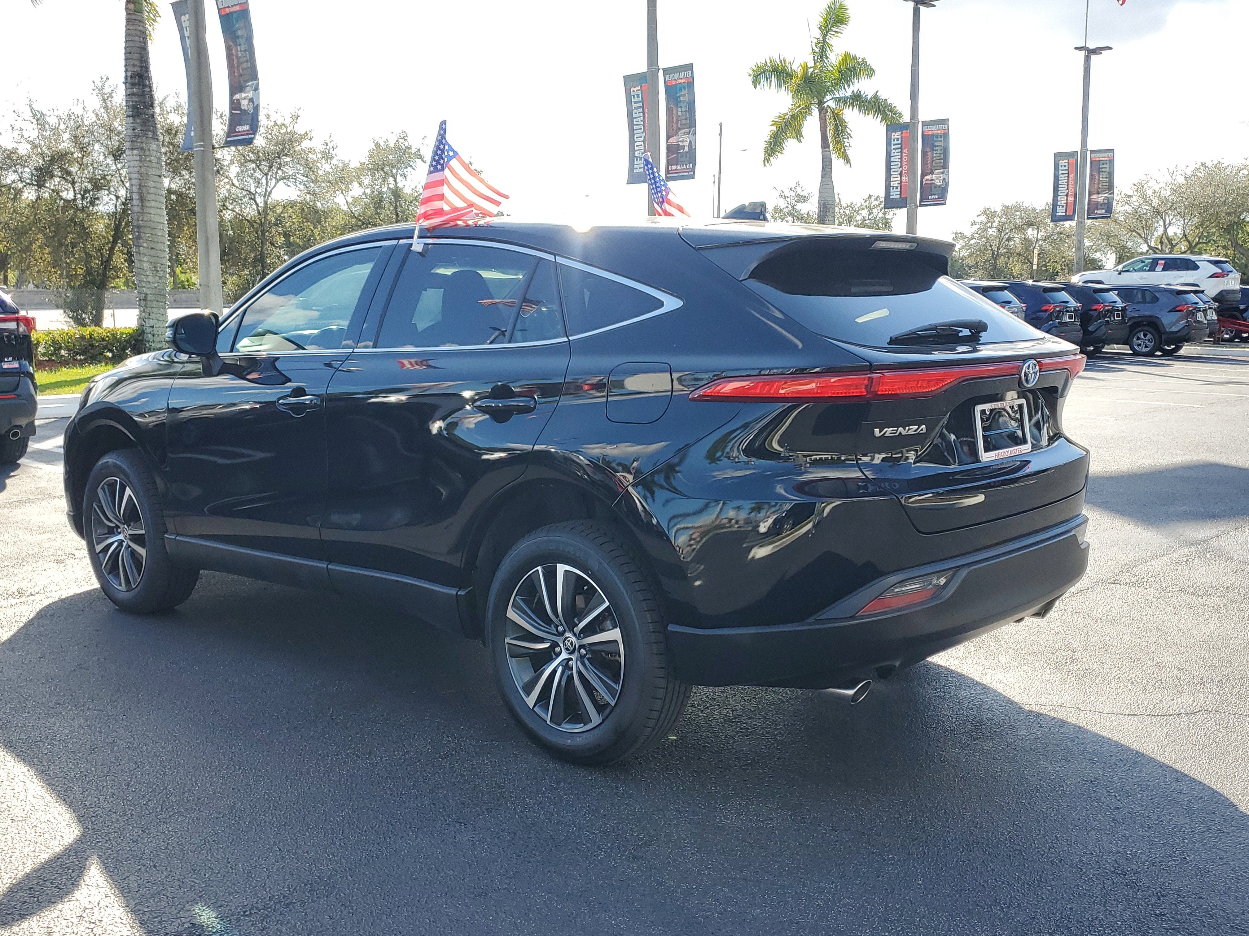 2024 Toyota Venza LE