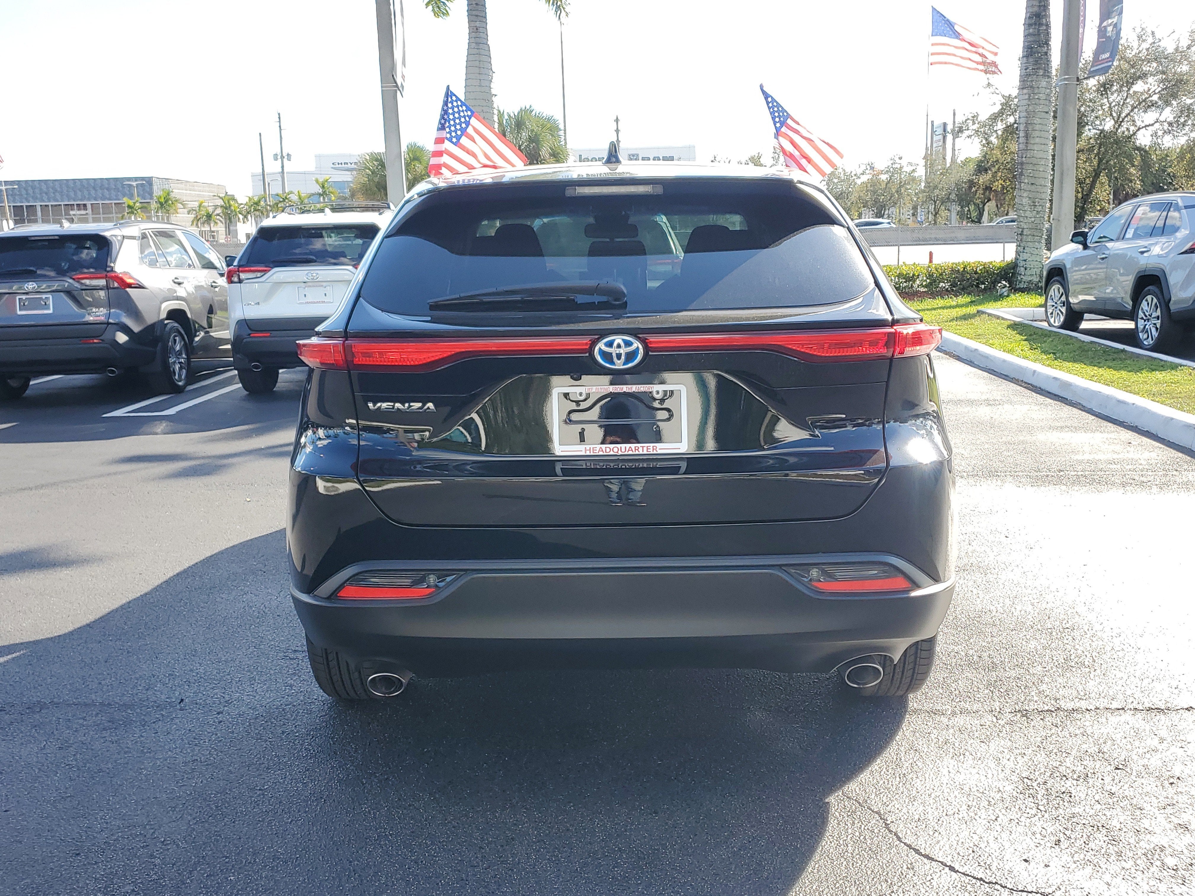 2024 Toyota Venza LE