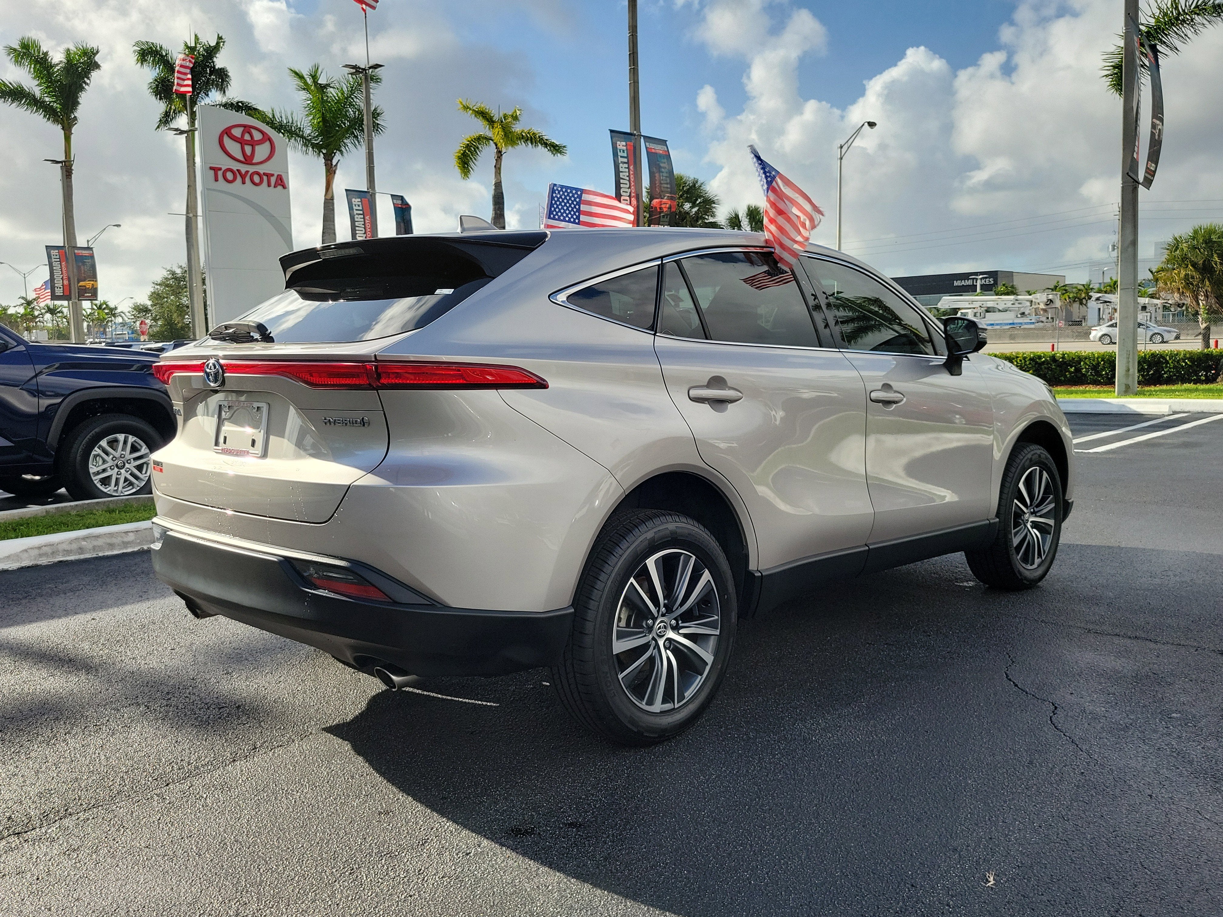 2022 Toyota Venza LE