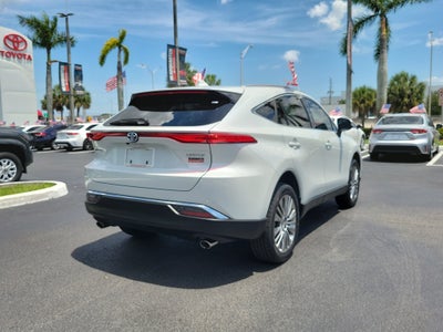 2023 Toyota Venza LE