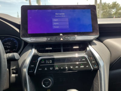 2023 Toyota Venza LE