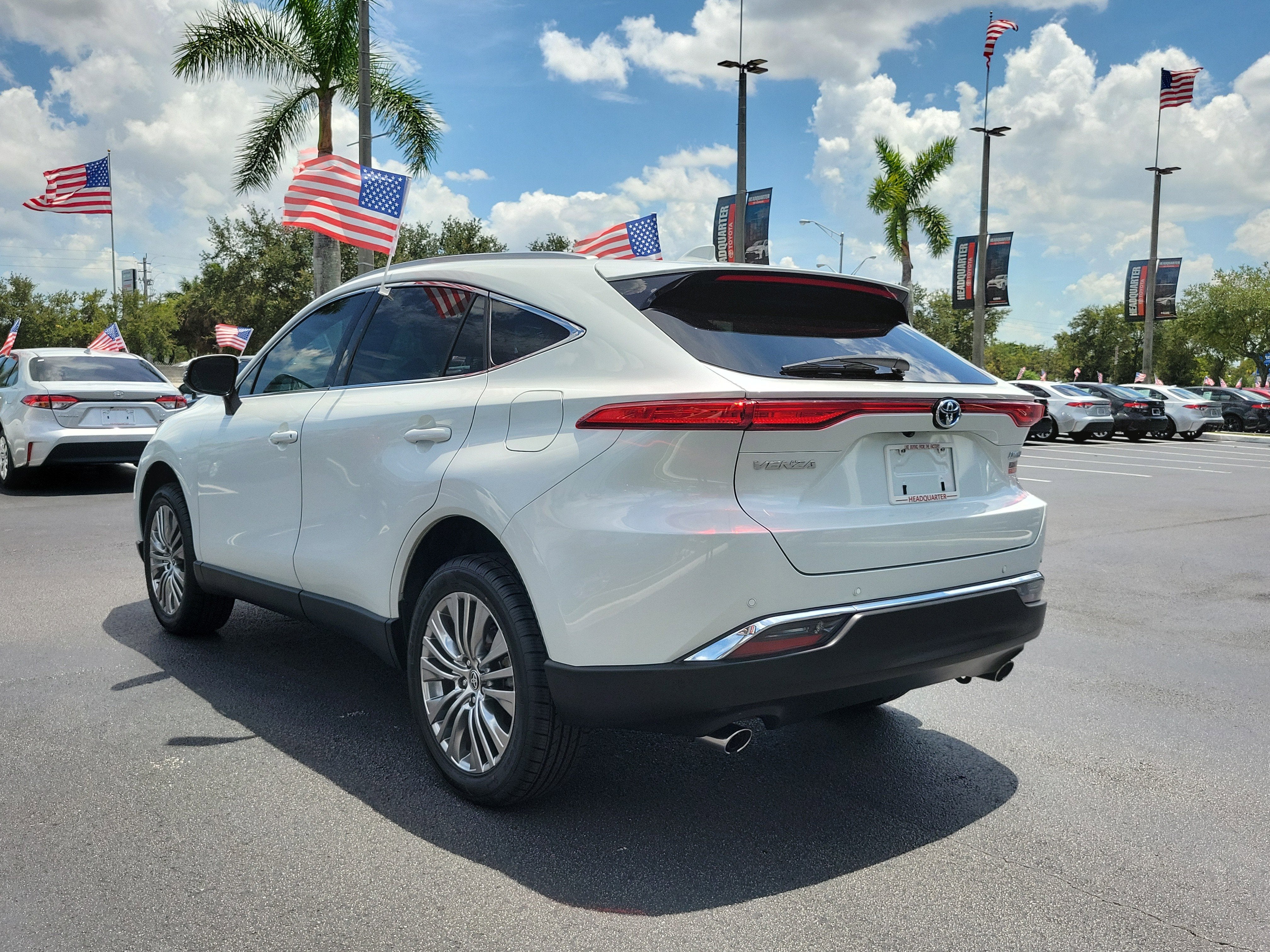 2023 Toyota Venza LE
