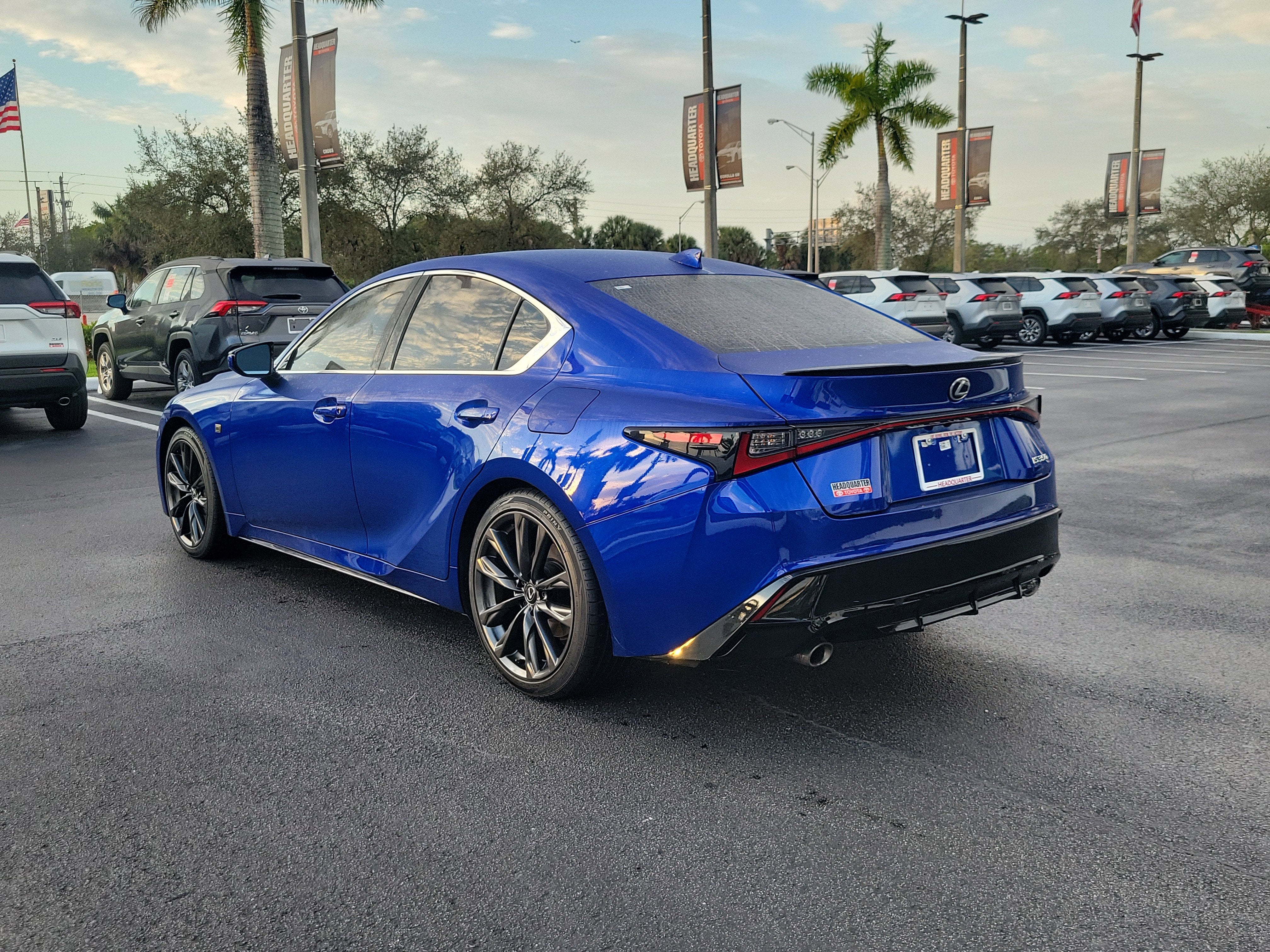 2024 Lexus IS IS 350 F SPORT Design