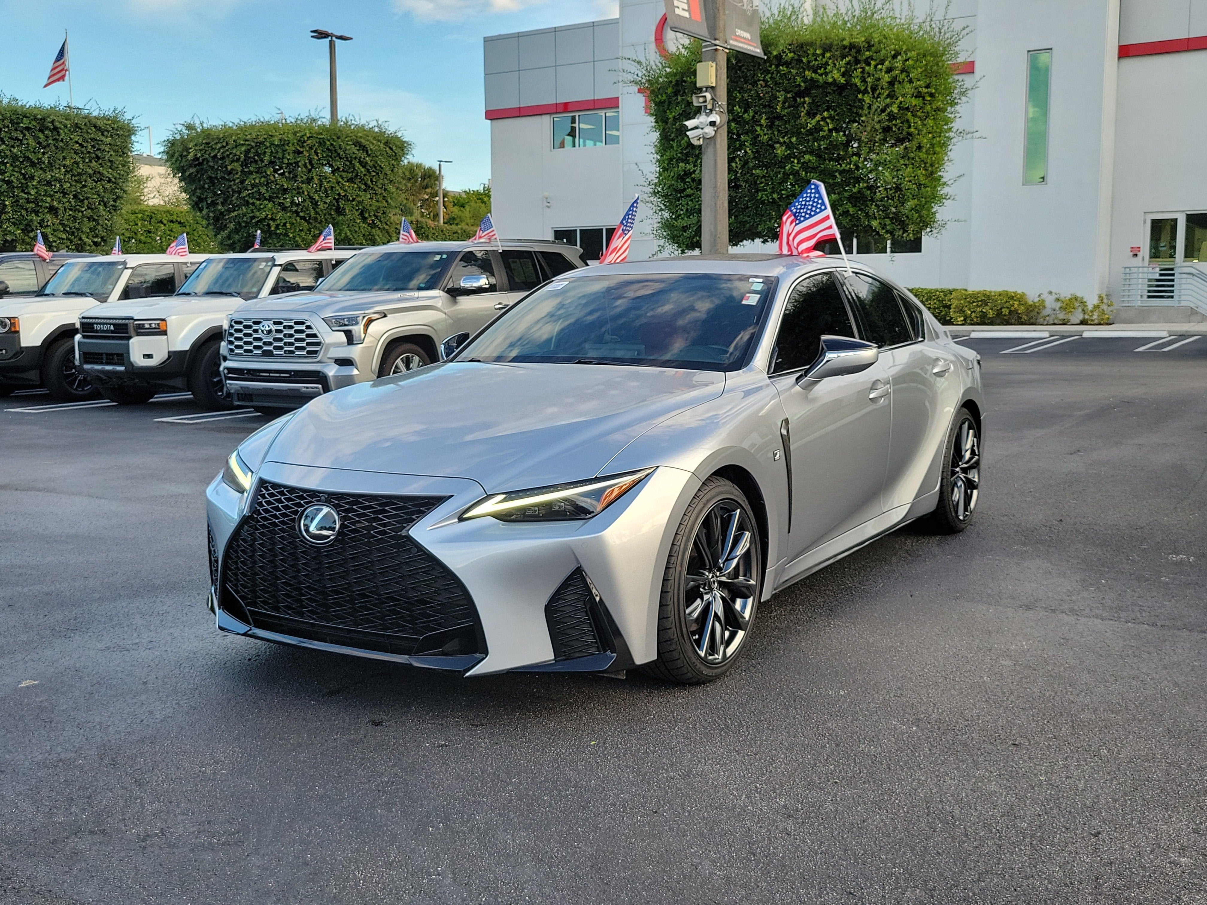 2024 Lexus IS IS 350 F SPORT Design