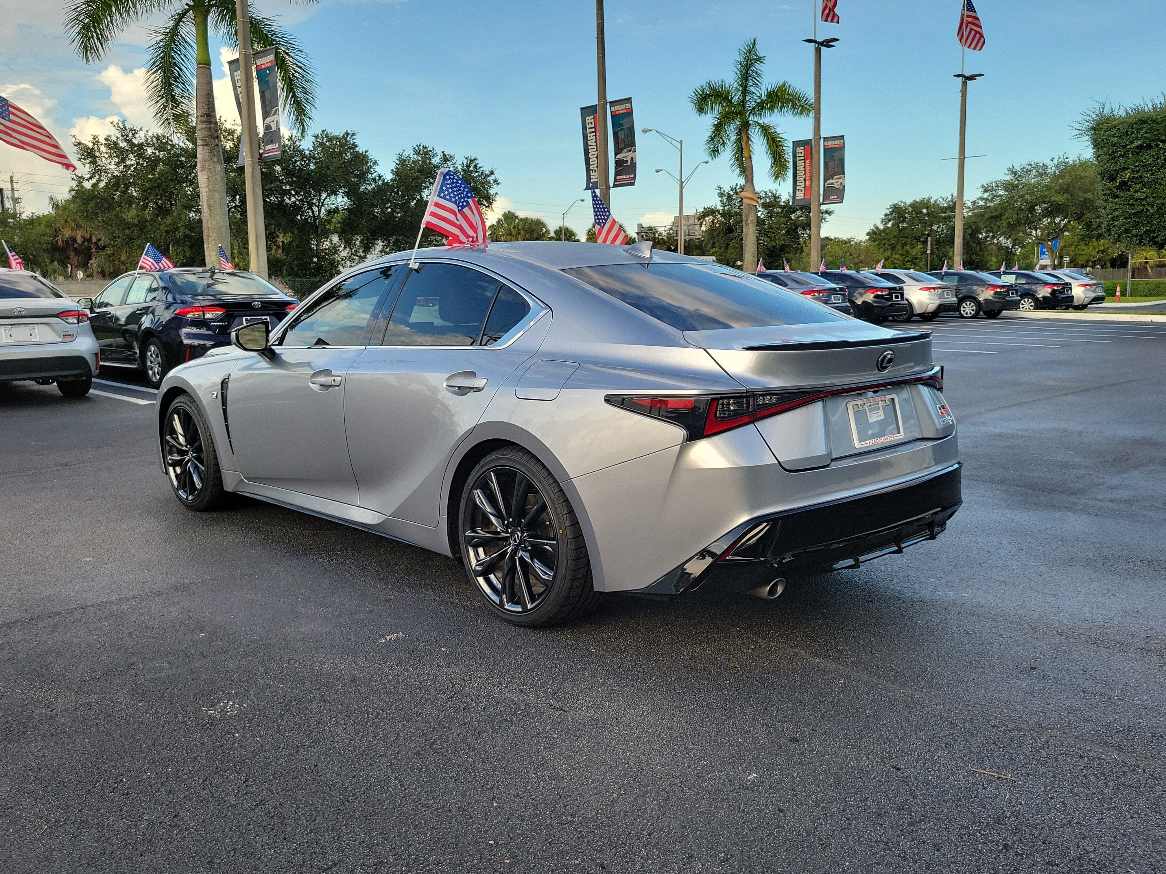 2024 Lexus IS IS 350 F SPORT Design