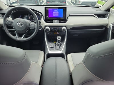 2025 Toyota RAV4 Hybrid XLE Premium