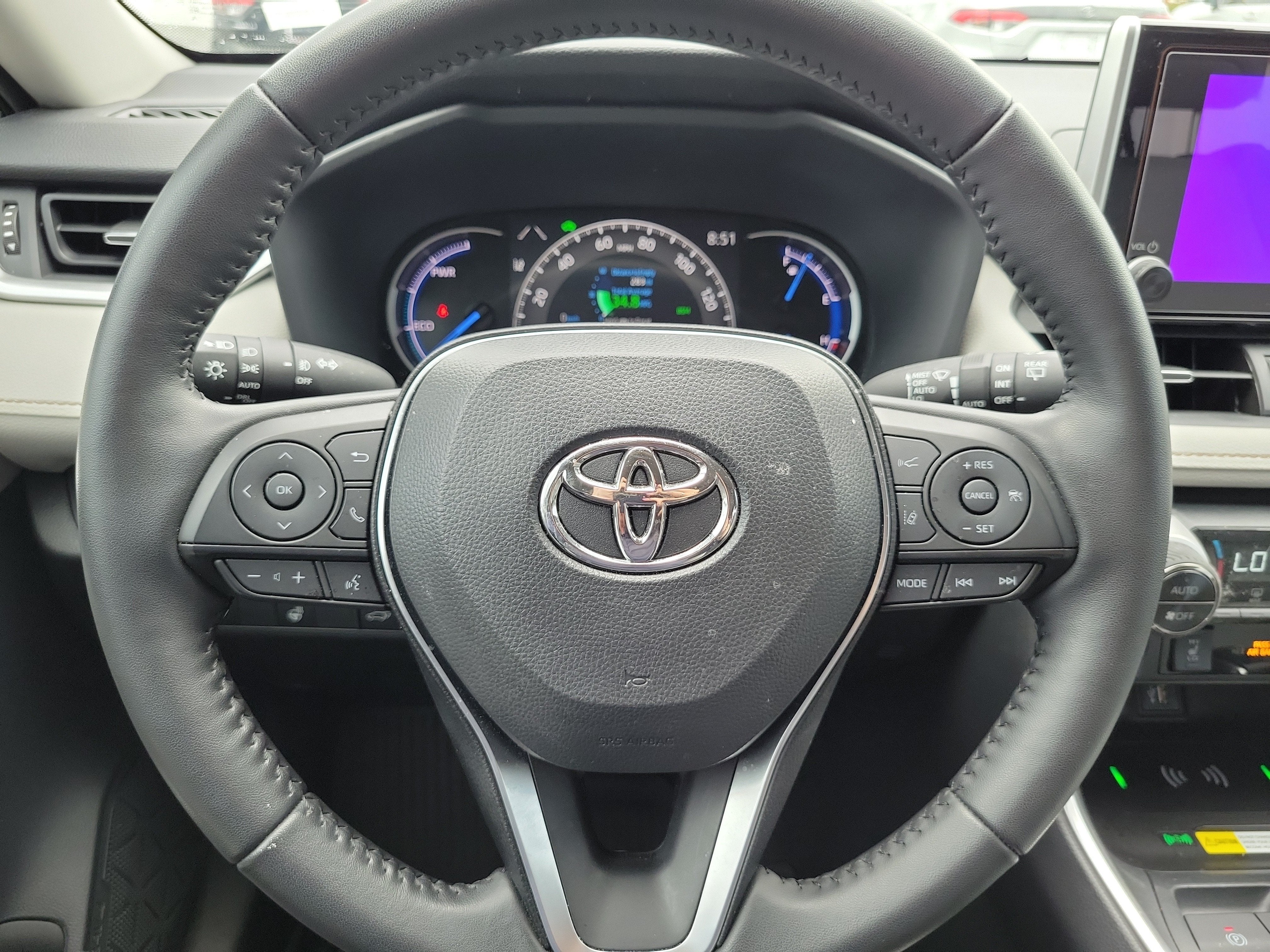 2025 Toyota RAV4 Hybrid XLE Premium