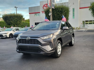 2020 Toyota RAV4 LE