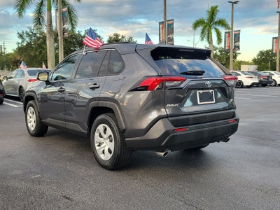 2020 Toyota RAV4 LE