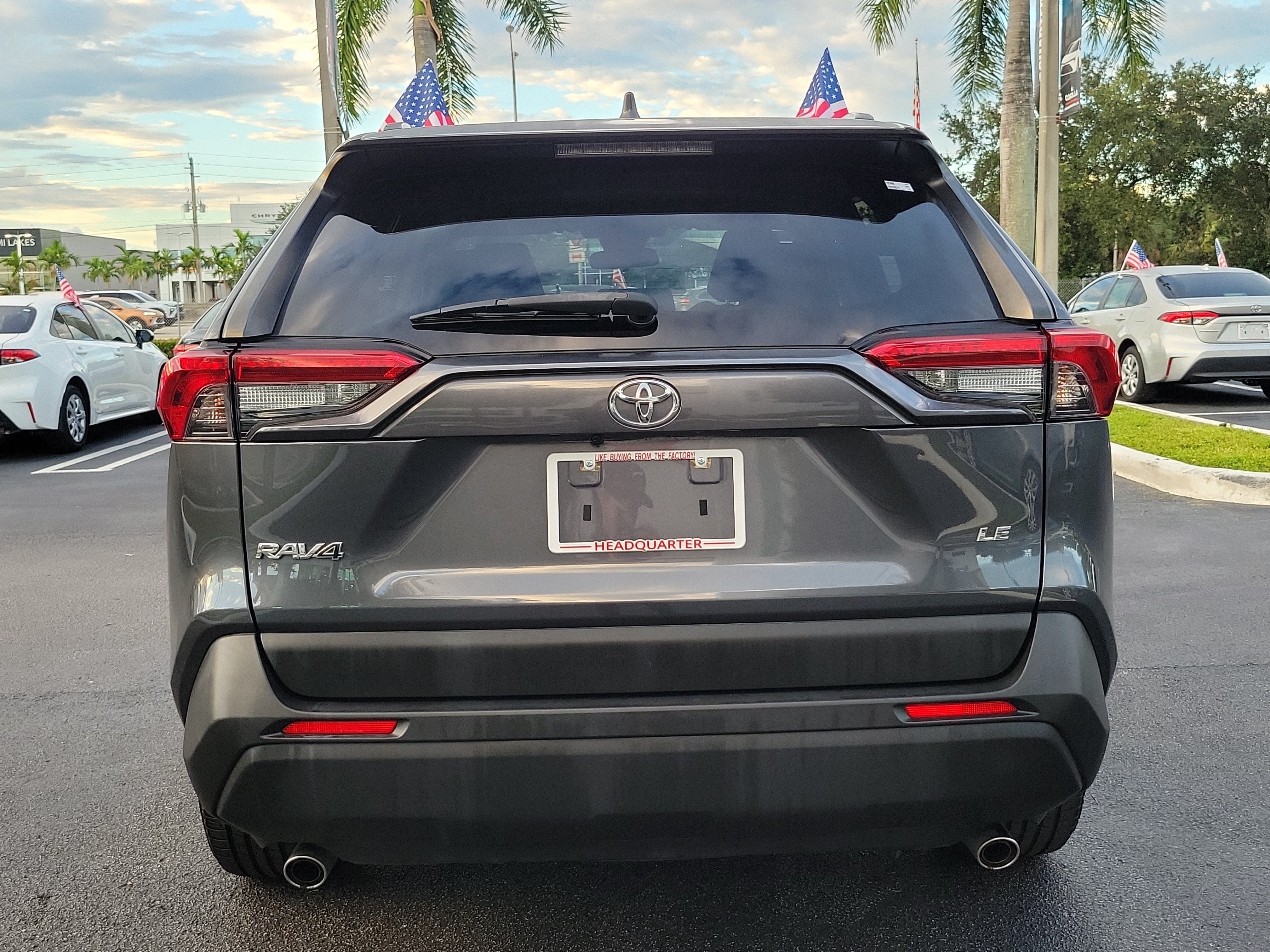 2020 Toyota RAV4 LE
