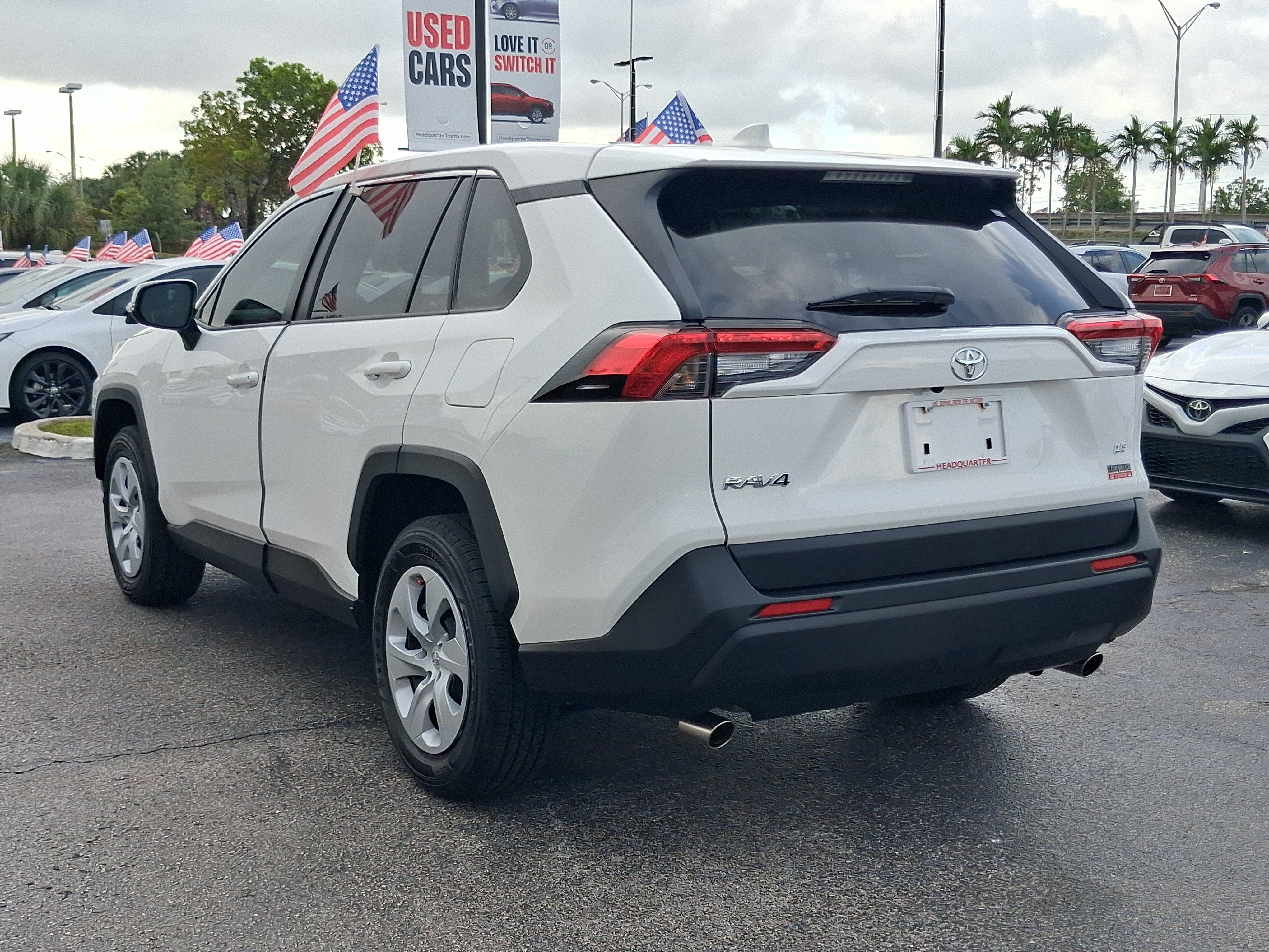 2025 Toyota RAV4 LE