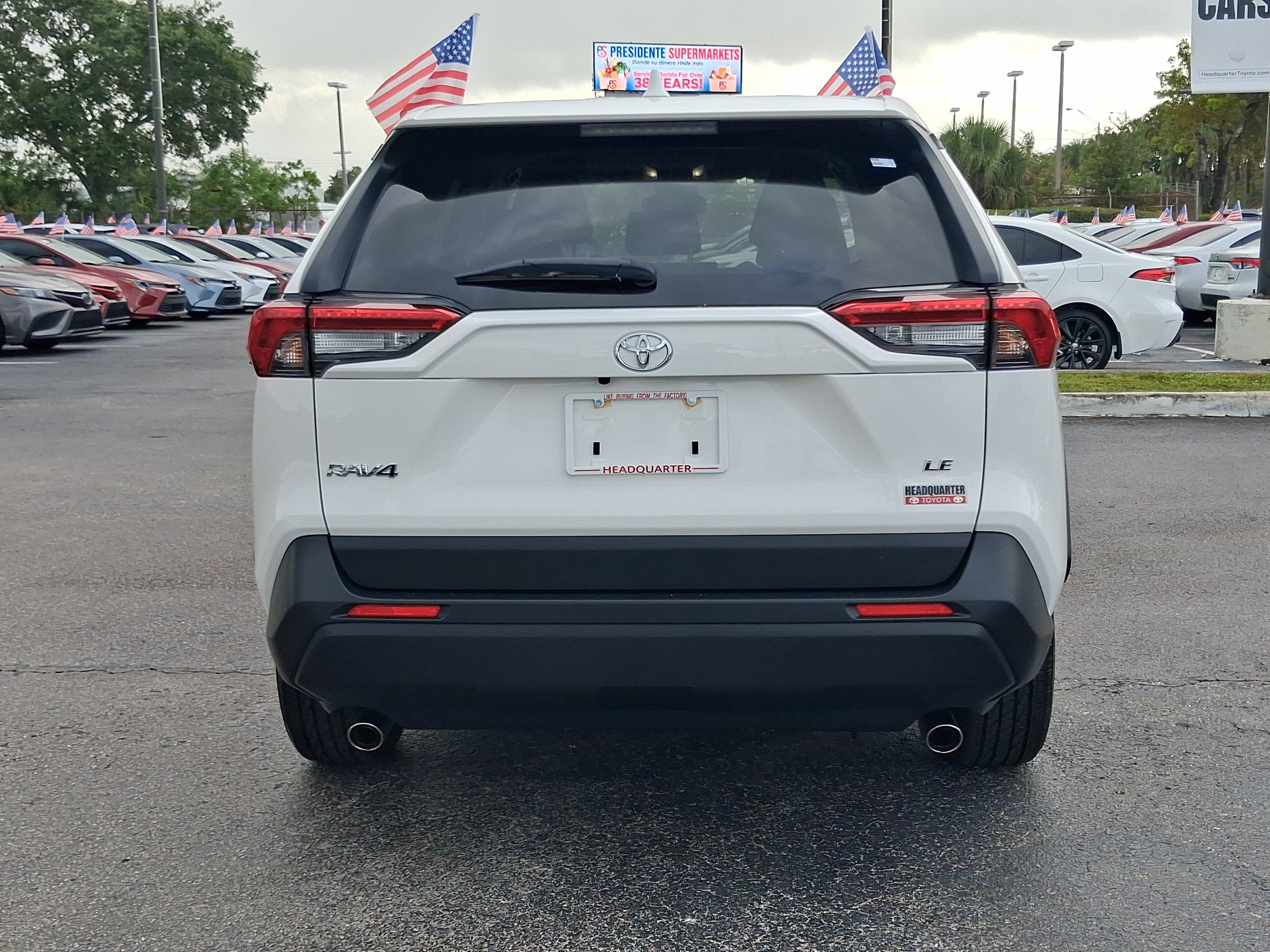 2025 Toyota RAV4 LE