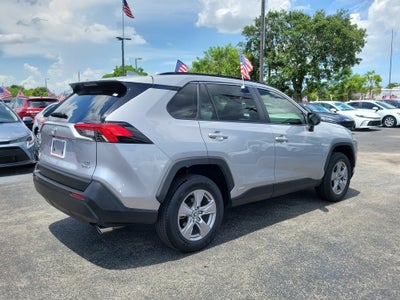2025 Toyota RAV4 Hybrid LE