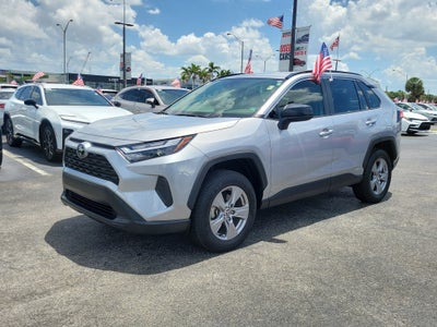 2025 Toyota RAV4 Hybrid LE