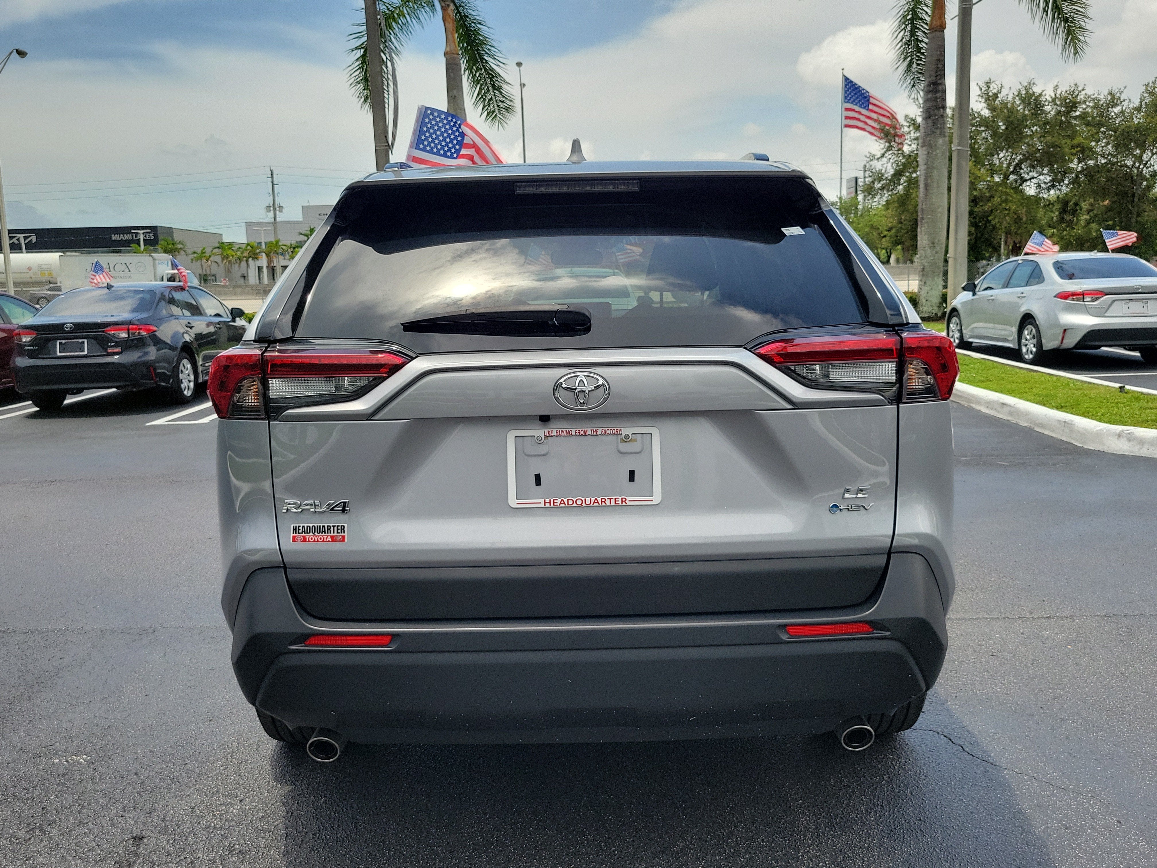 2025 Toyota RAV4 Hybrid LE
