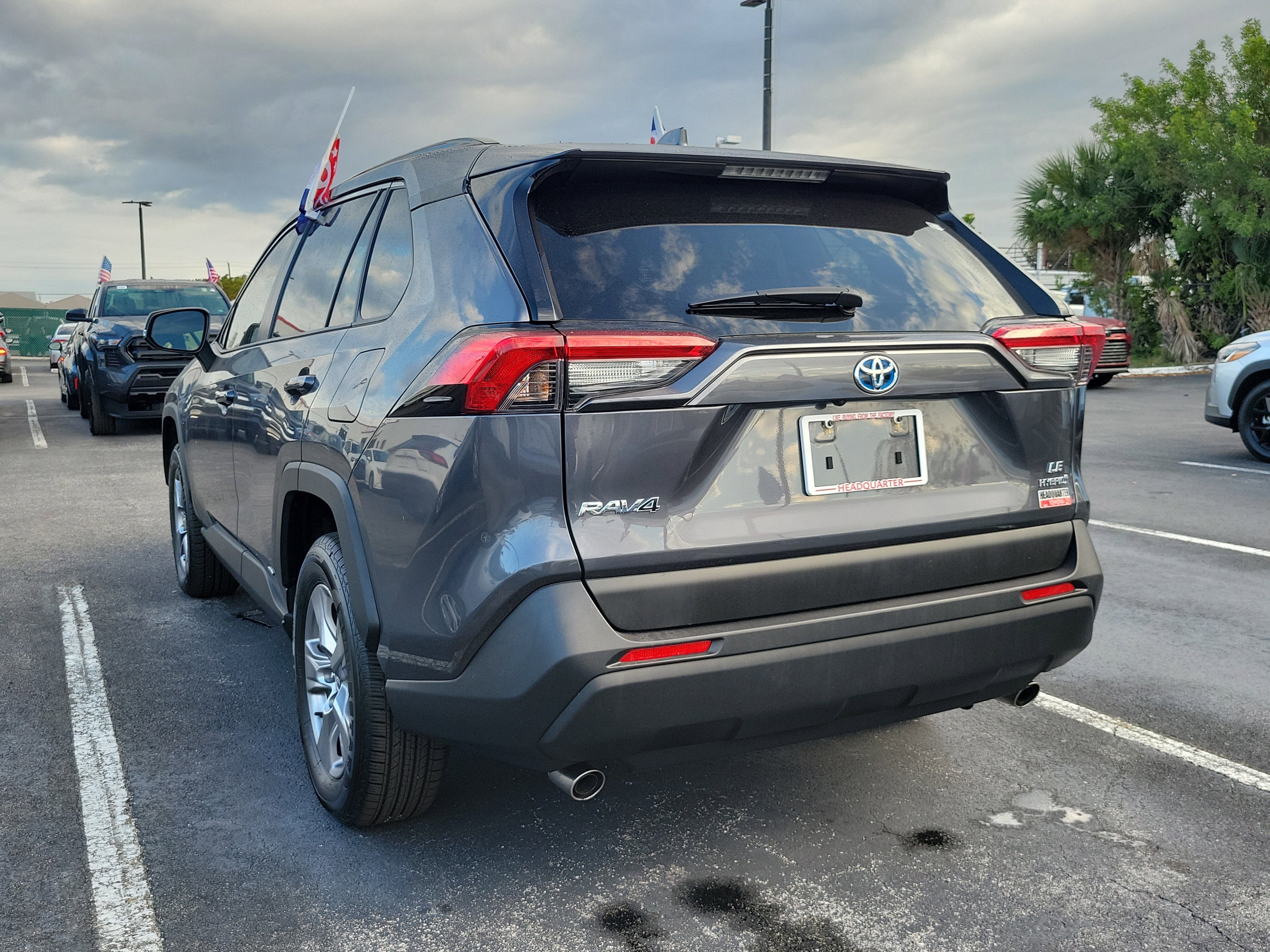 2024 Toyota RAV4 Hybrid LE