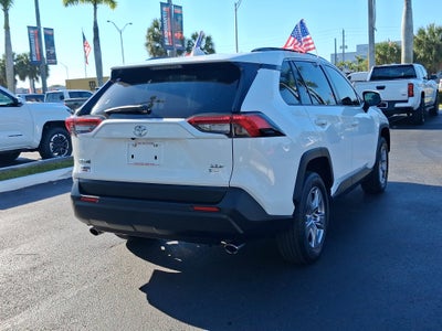 2025 Toyota RAV4 Hybrid XLE