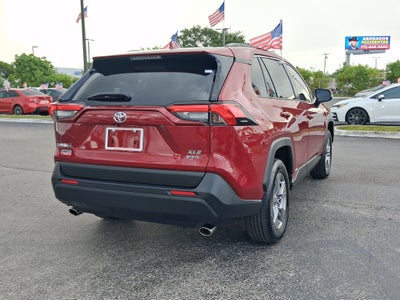 2025 Toyota RAV4 Hybrid XLE