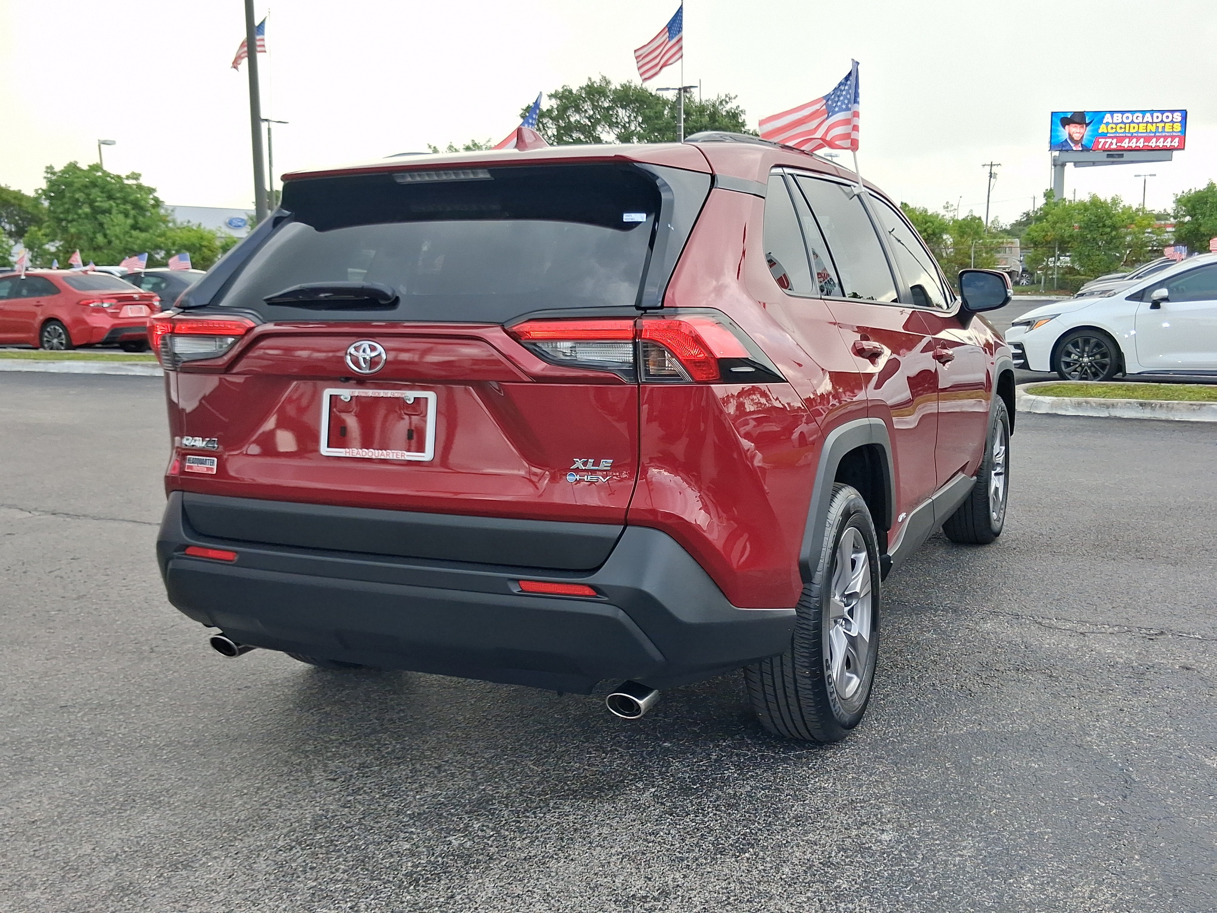 2025 Toyota RAV4 Hybrid XLE